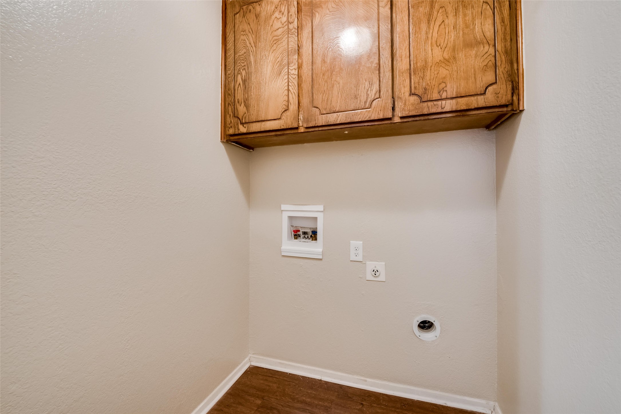 7621 & 7625 Evergreen Road