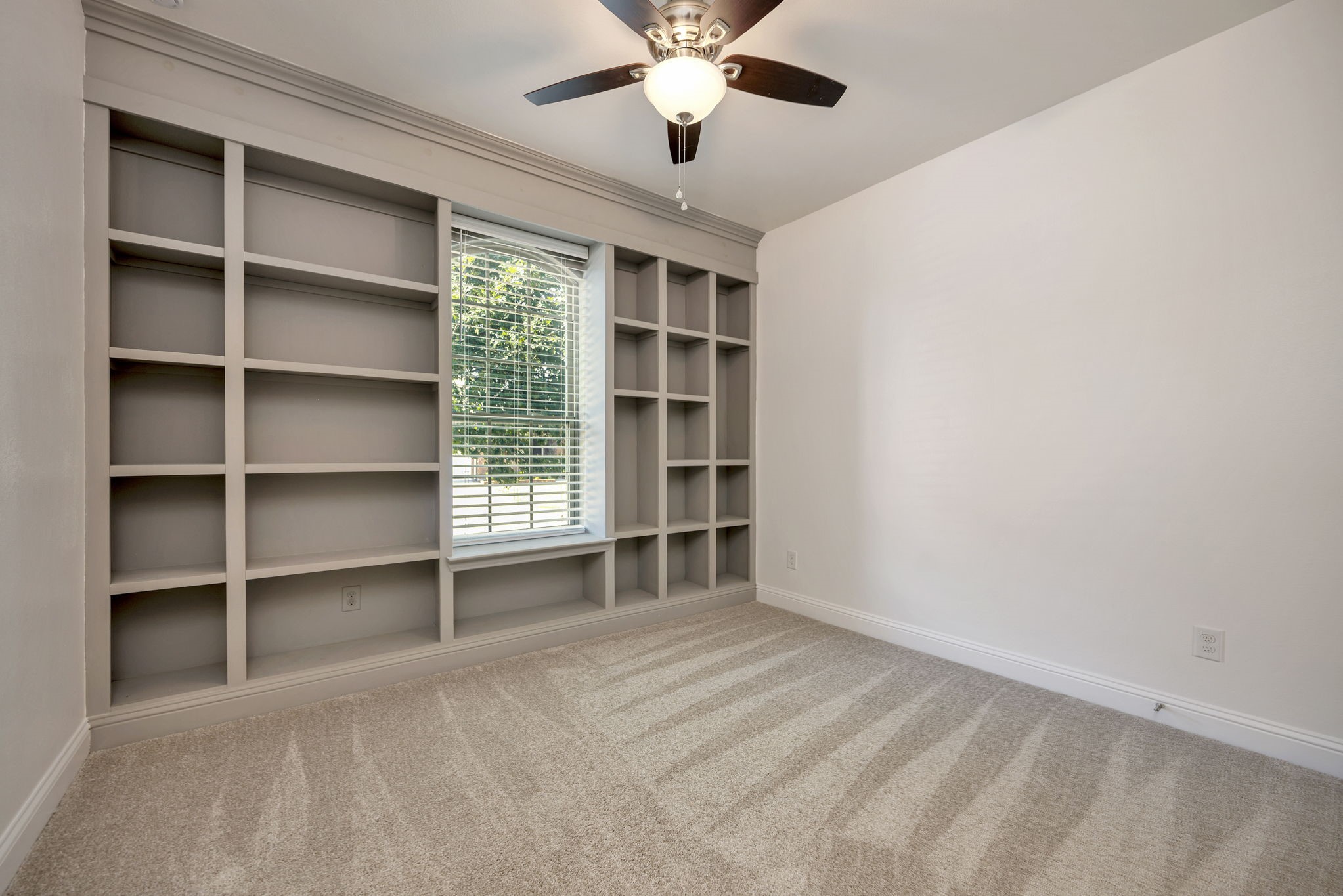 1395 Sandhurst Drive