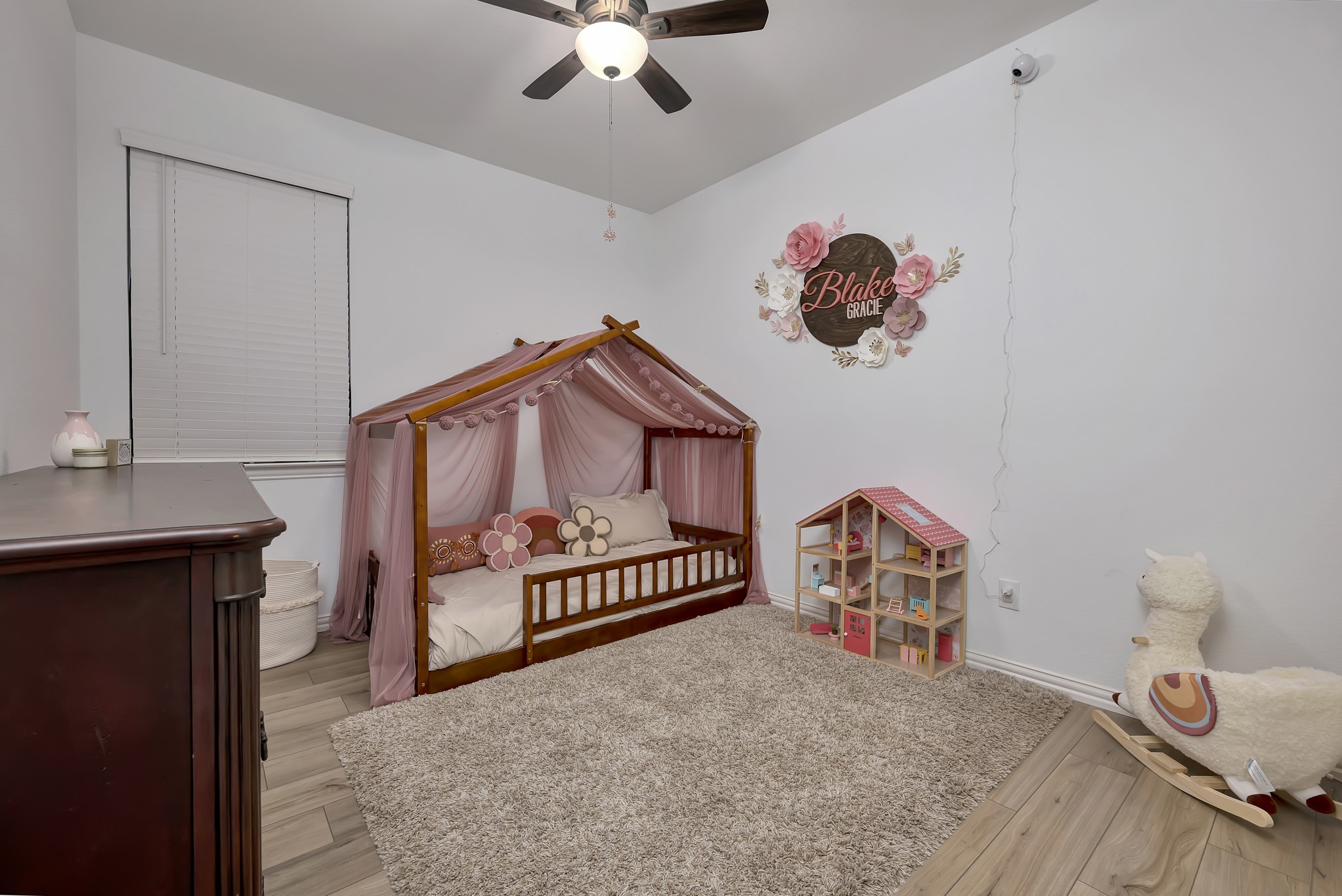 2604 Starwater Drive