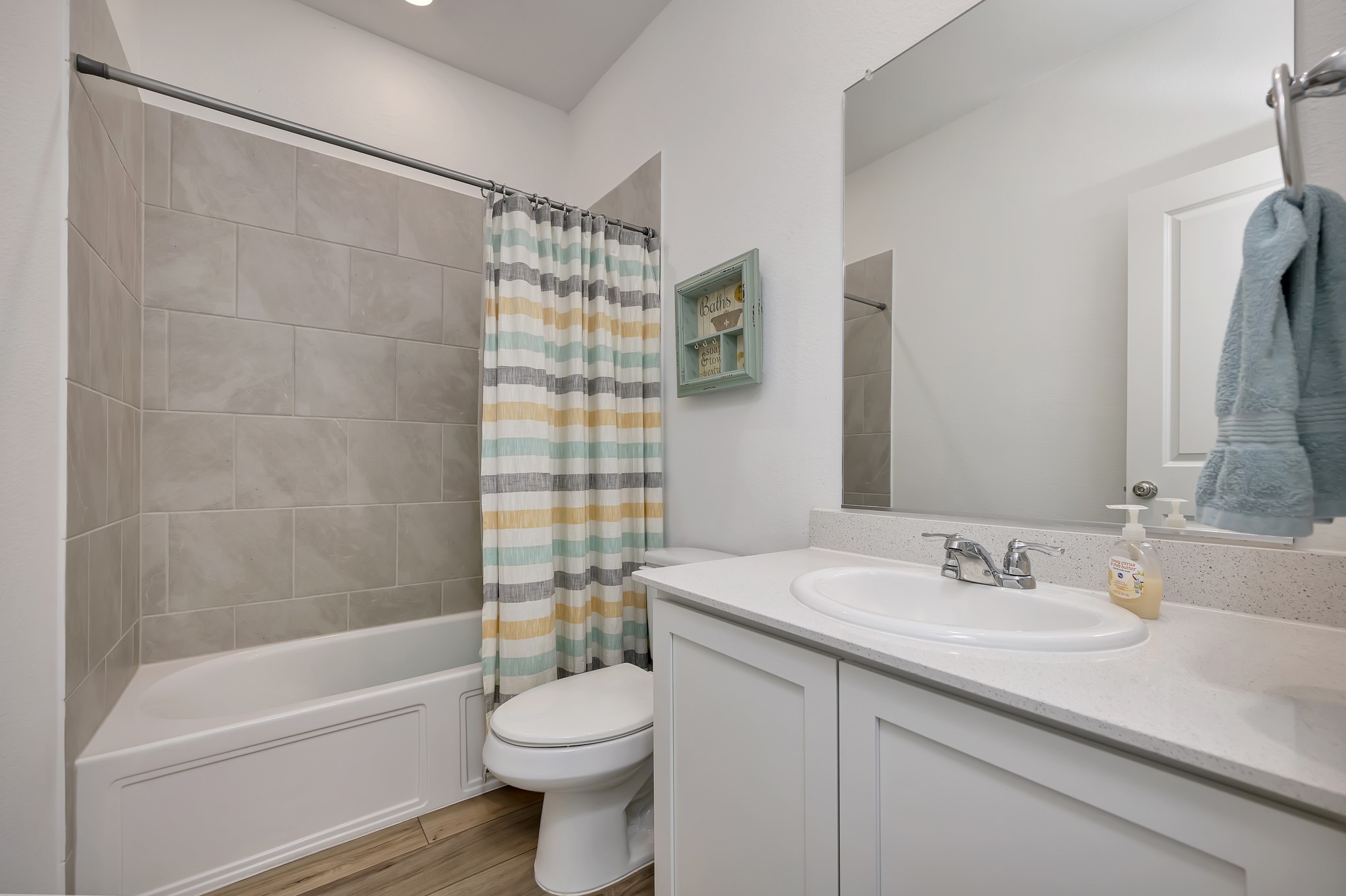 2604 Starwater Drive