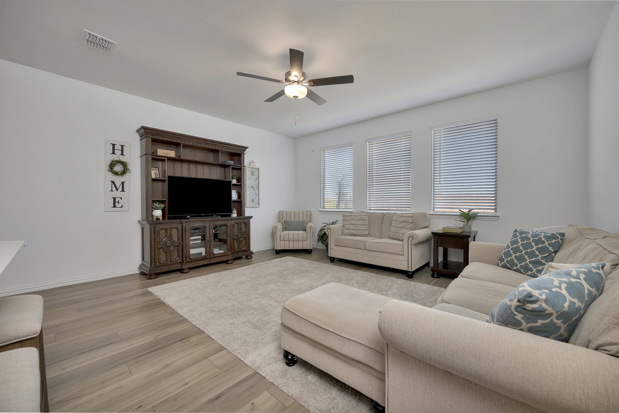 2604 Starwater Drive