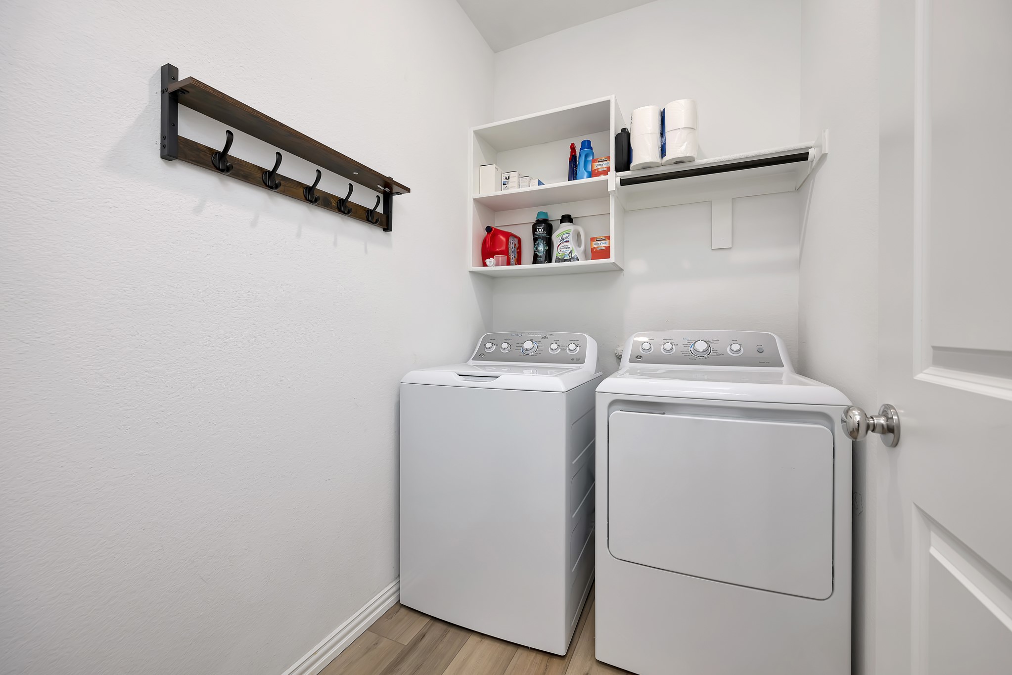 2604 Starwater Drive