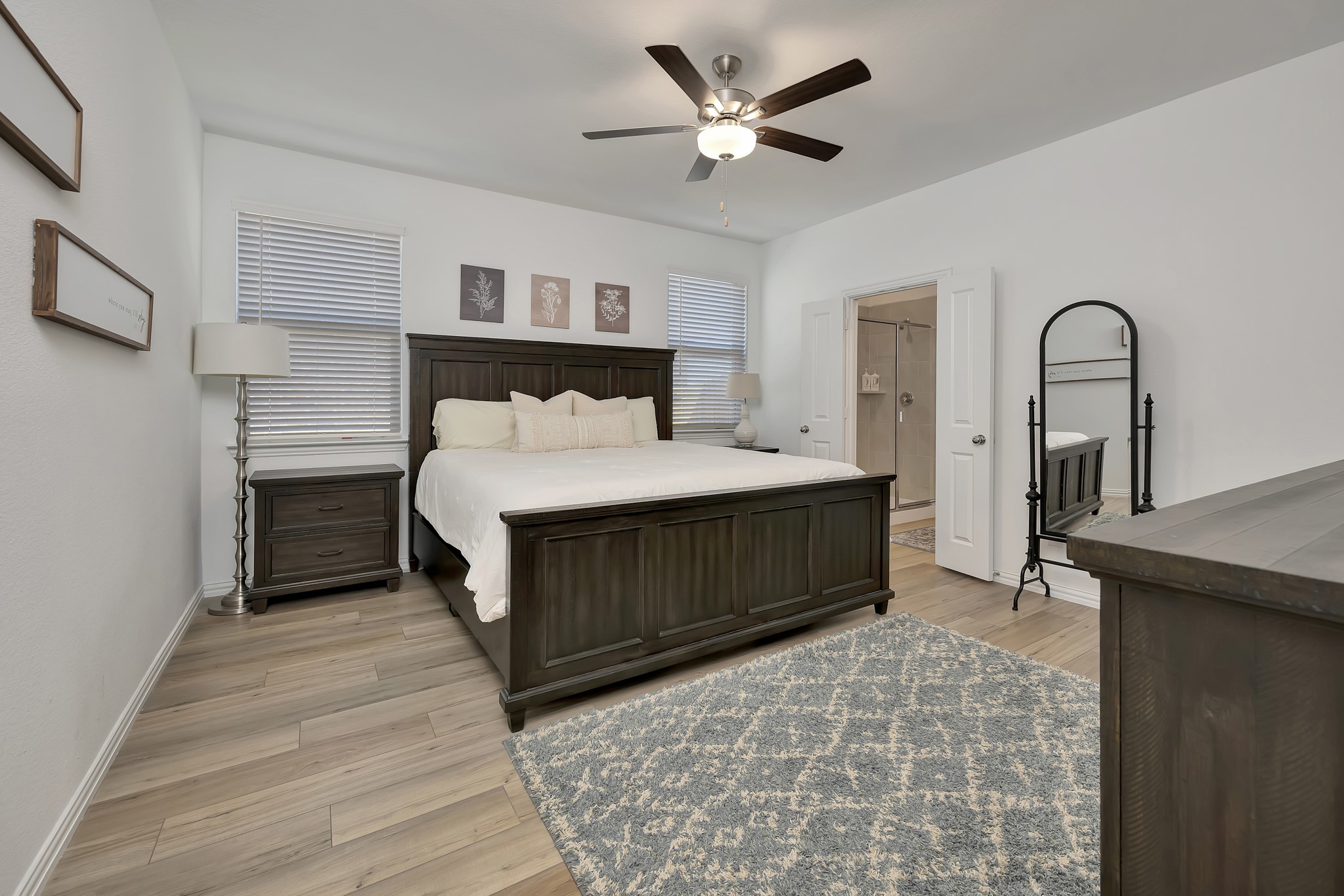 2604 Starwater Drive