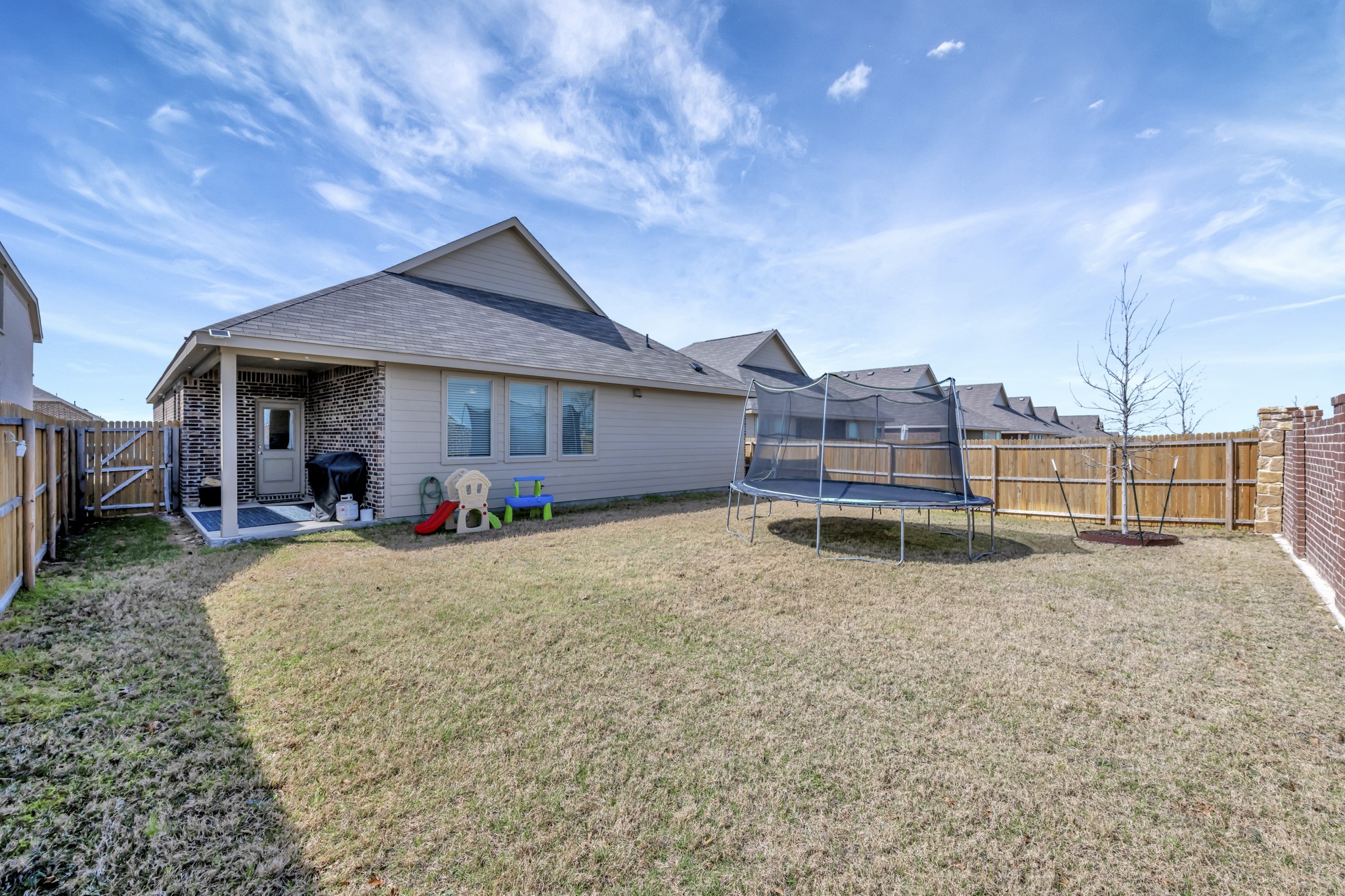 2604 Starwater Drive