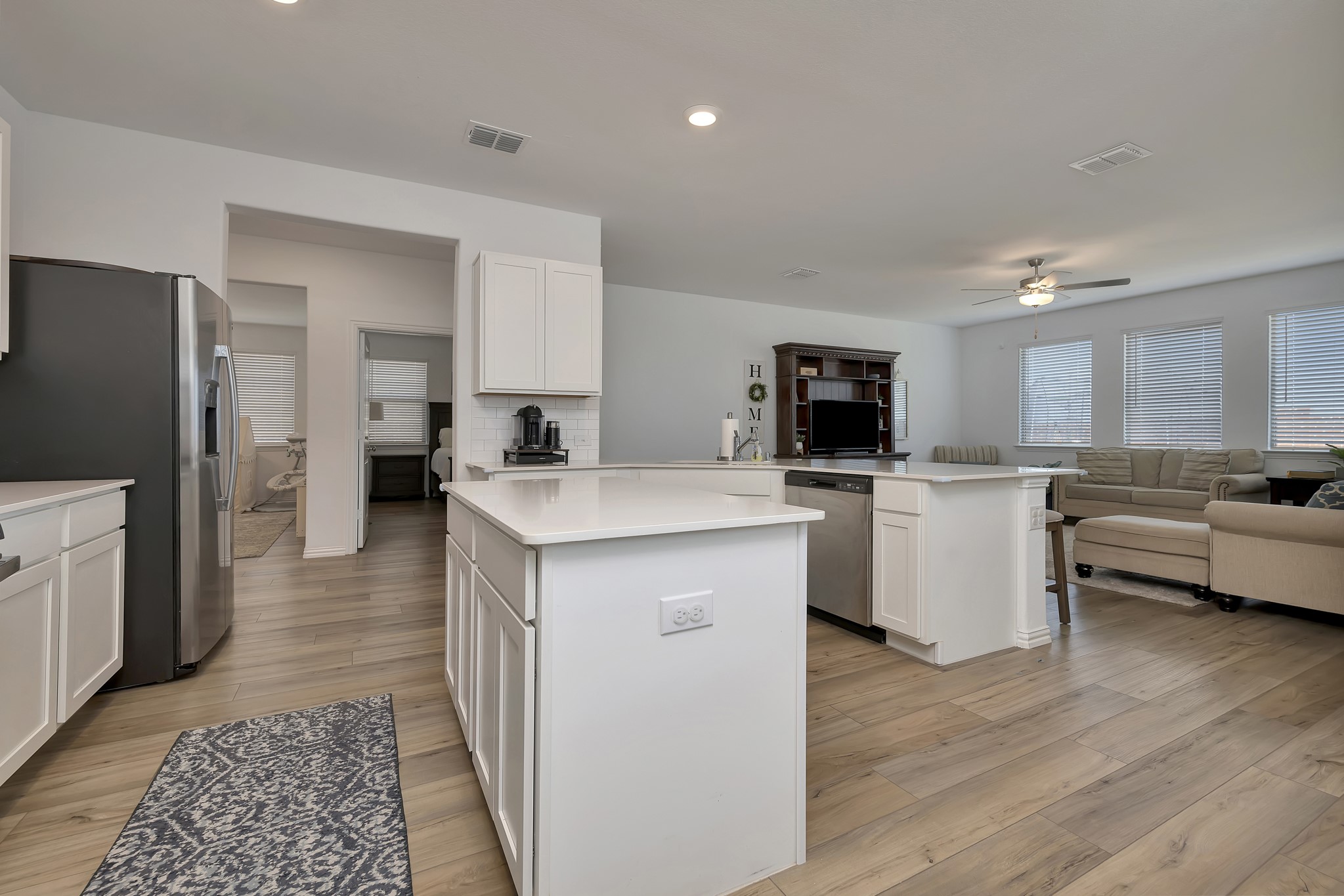 2604 Starwater Drive