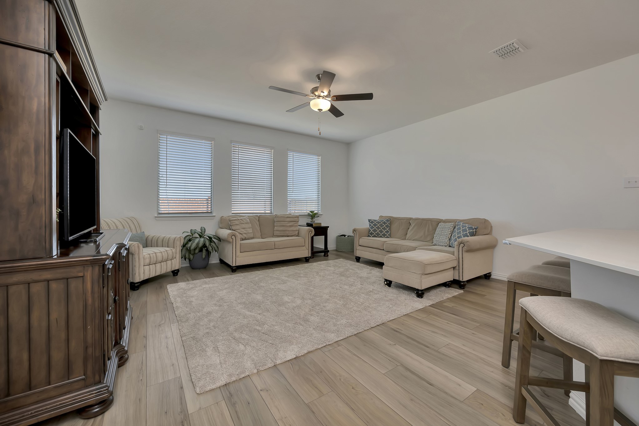 2604 Starwater Drive