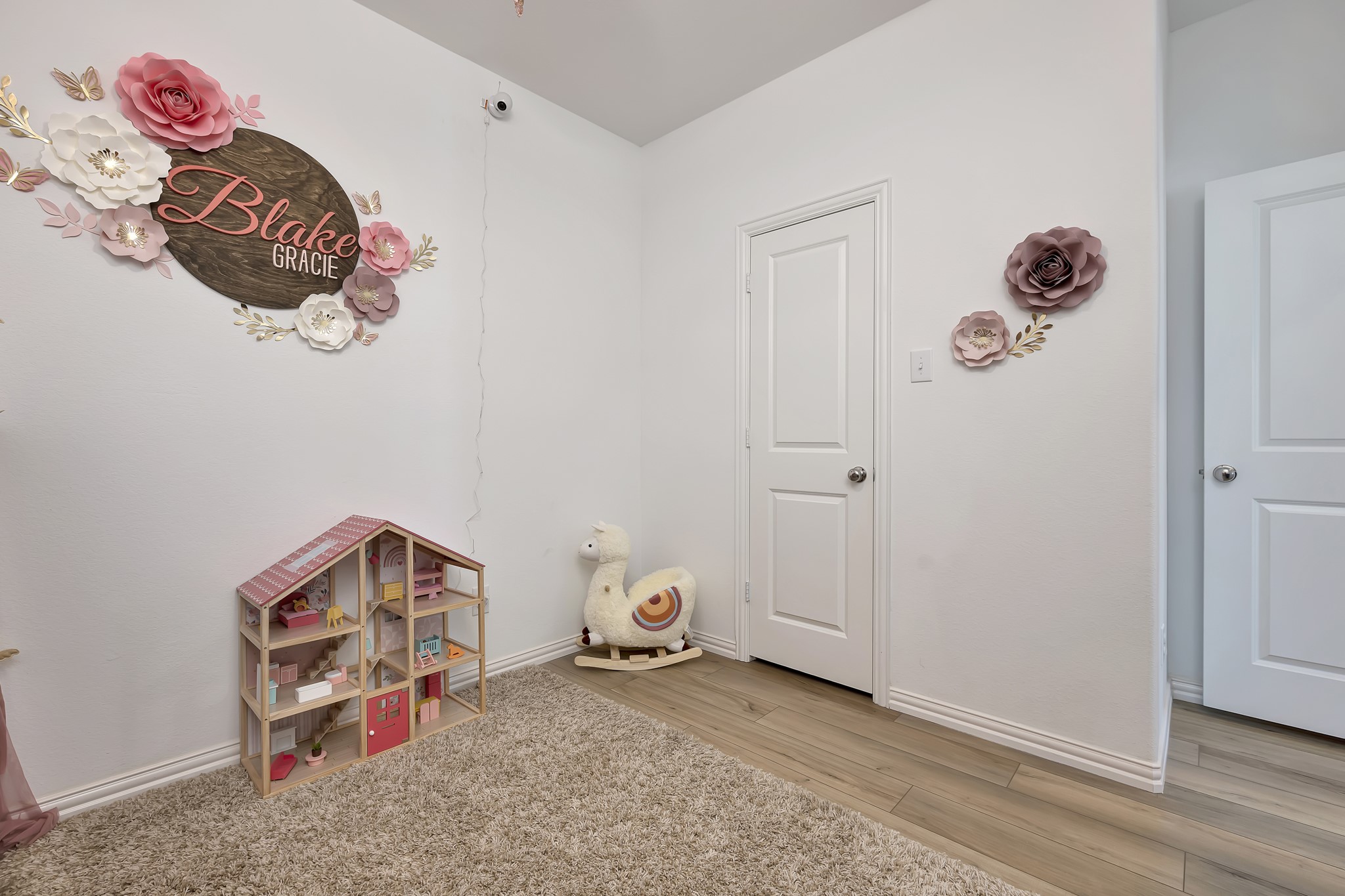 2604 Starwater Drive