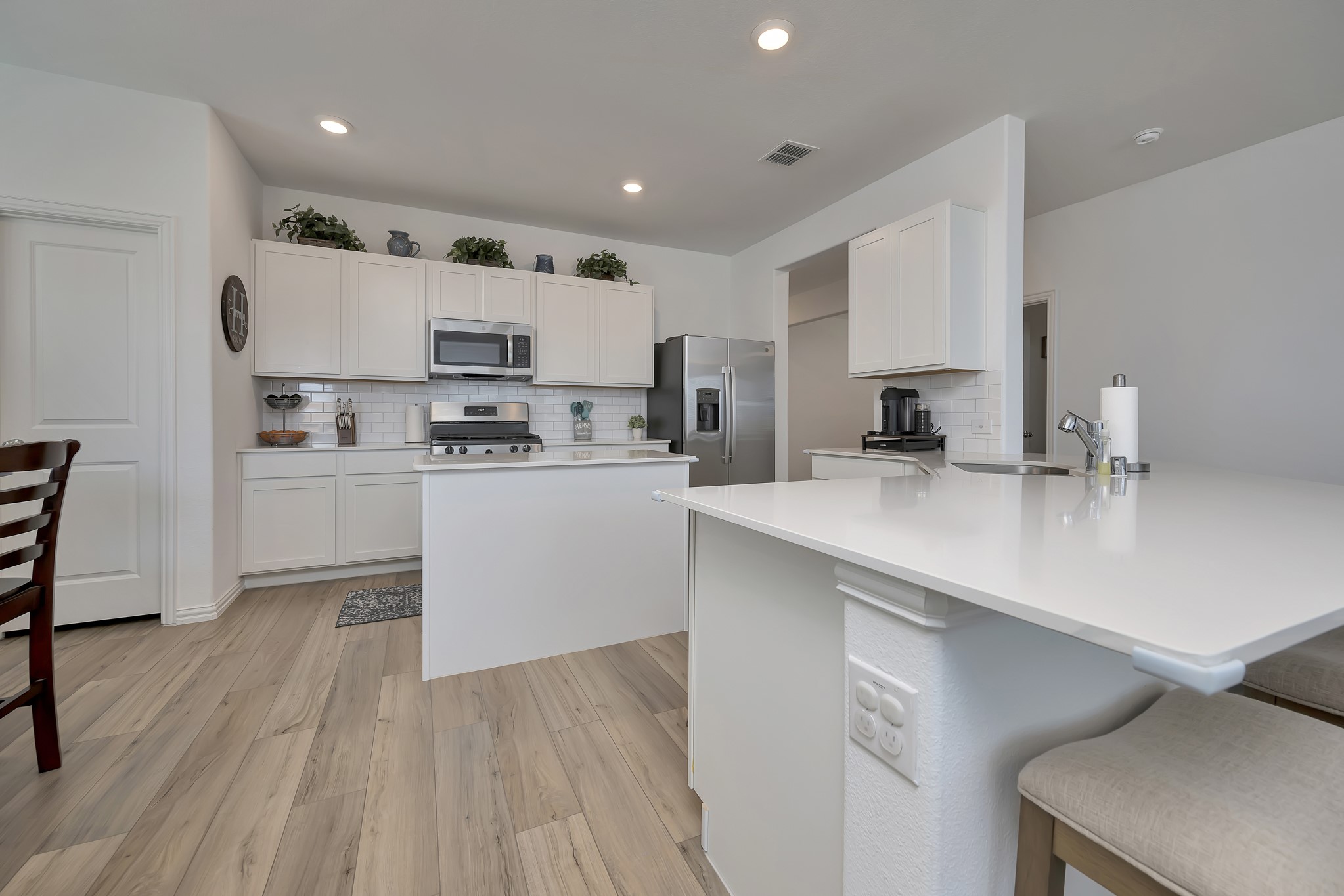 2604 Starwater Drive