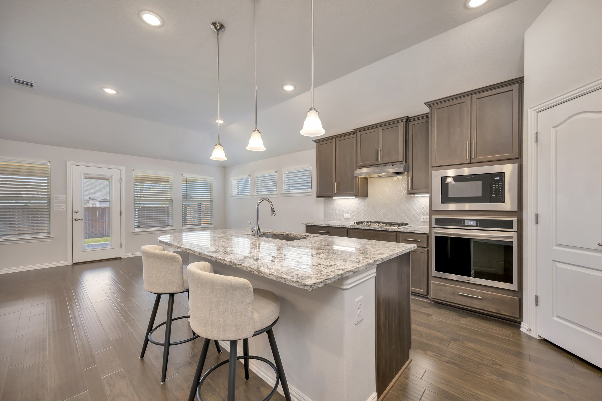 1104 Superbloom Avenue