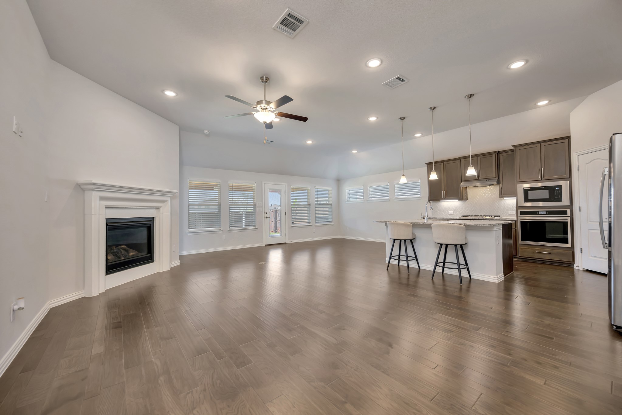 1104 Superbloom Avenue