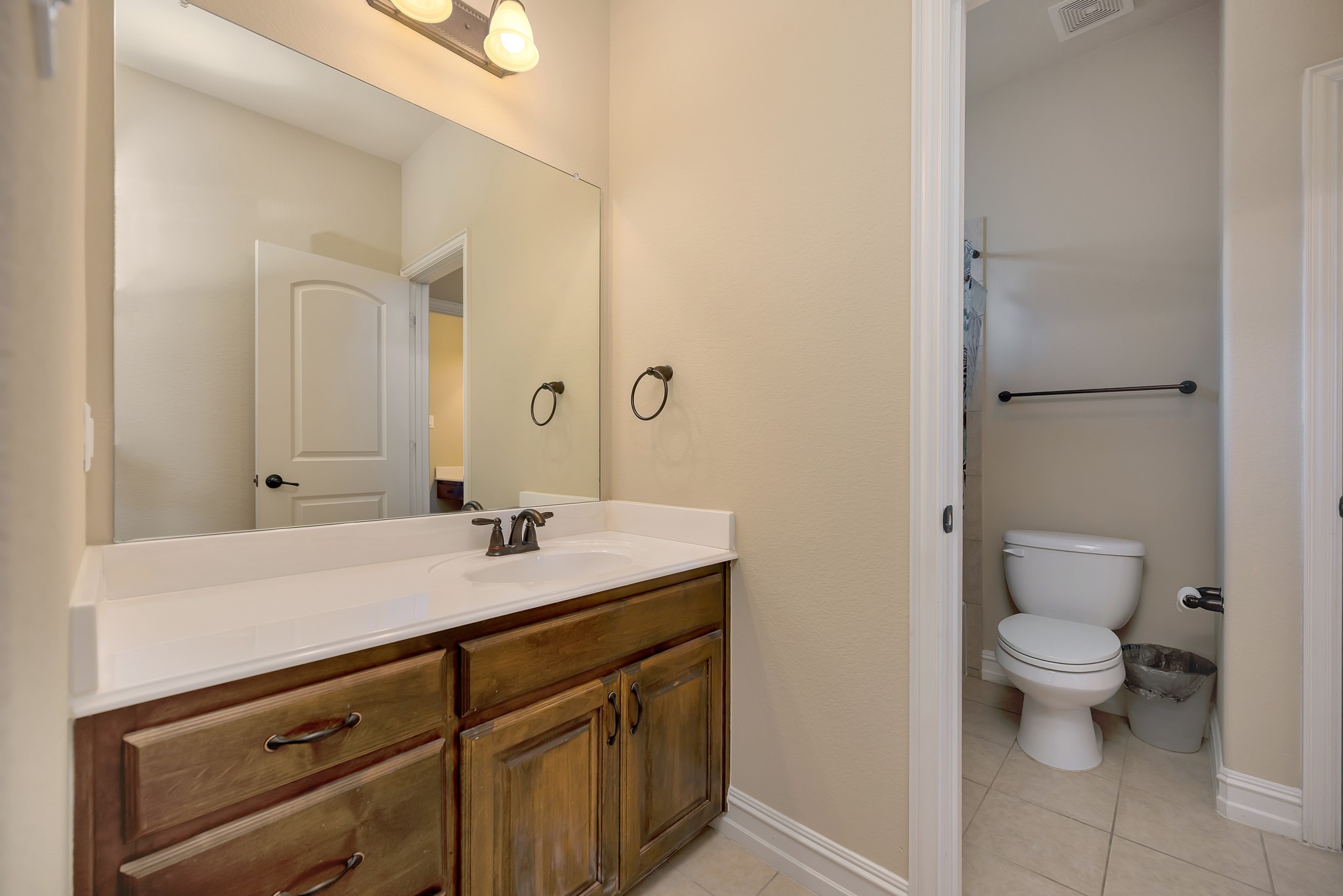 2548 Balmain Court