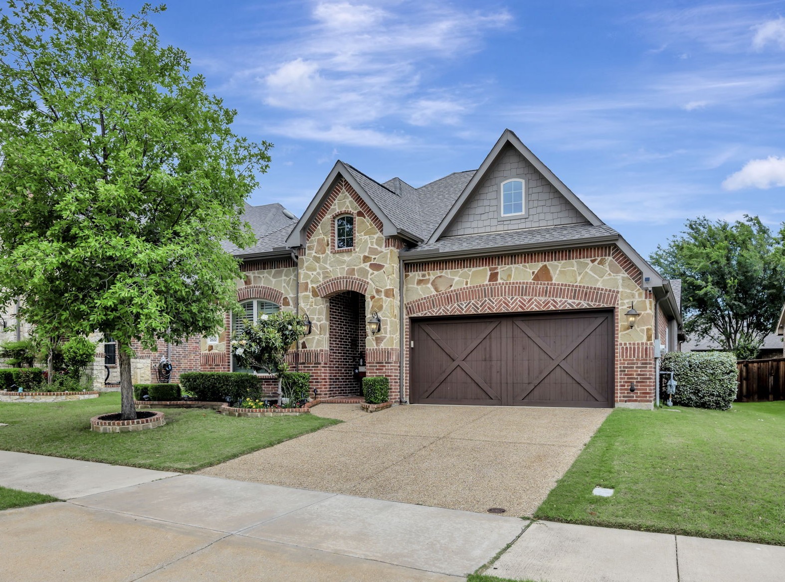 2822 Exeter Drive