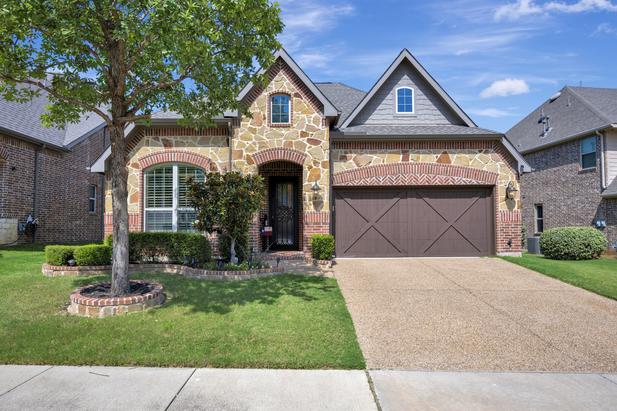 2822 Exeter Drive