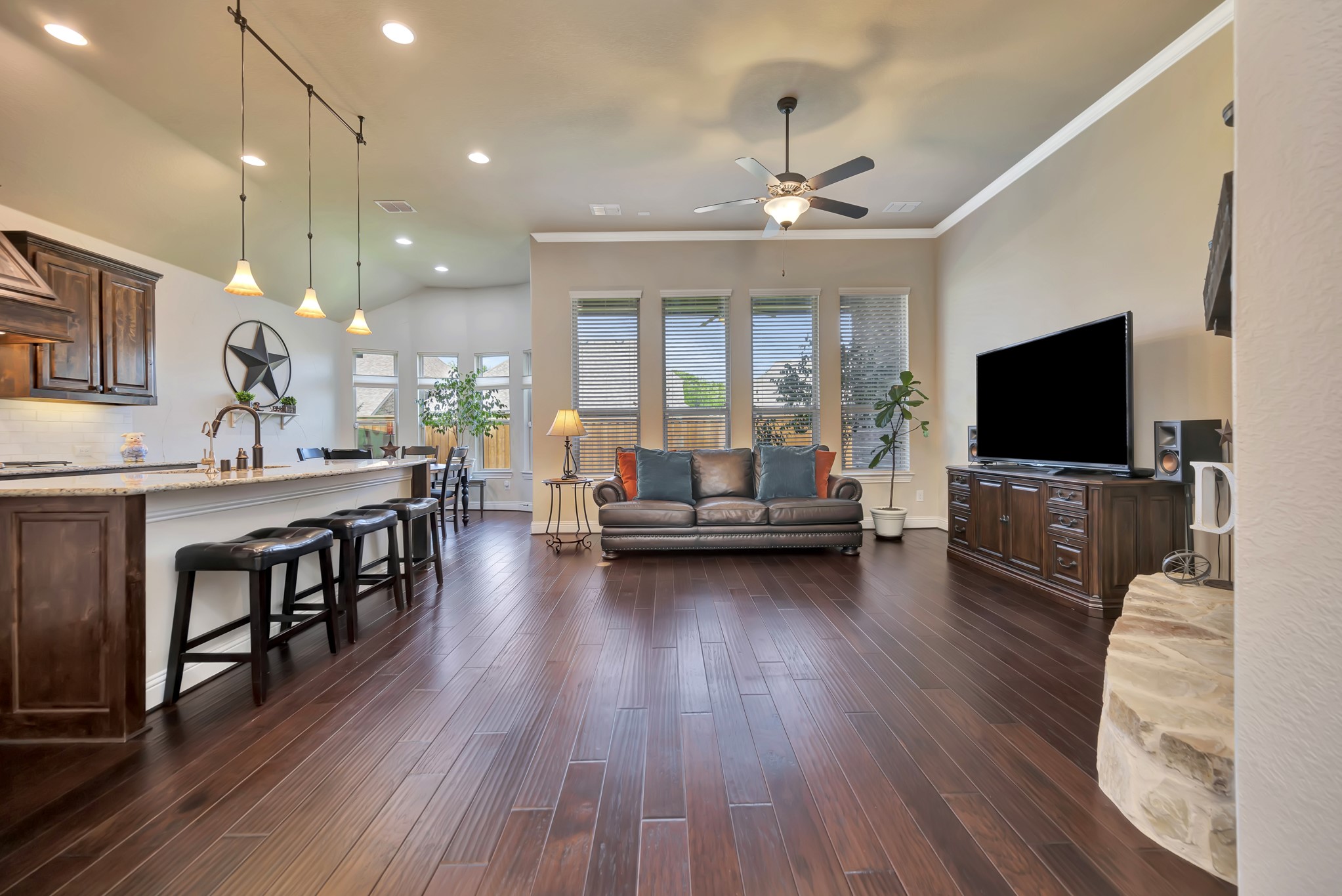 2822 Exeter Drive