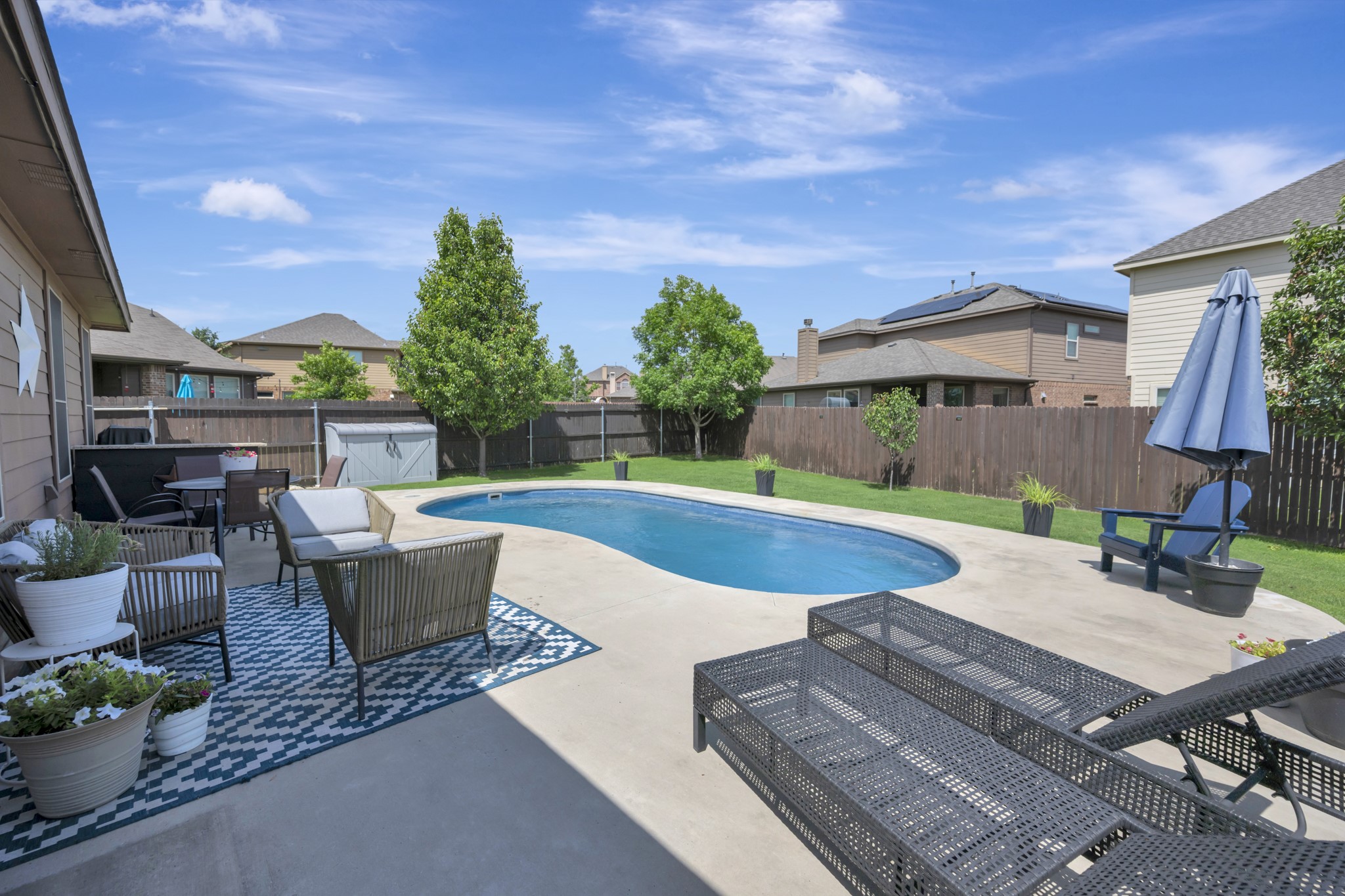 15716 Oak Pointe Drive