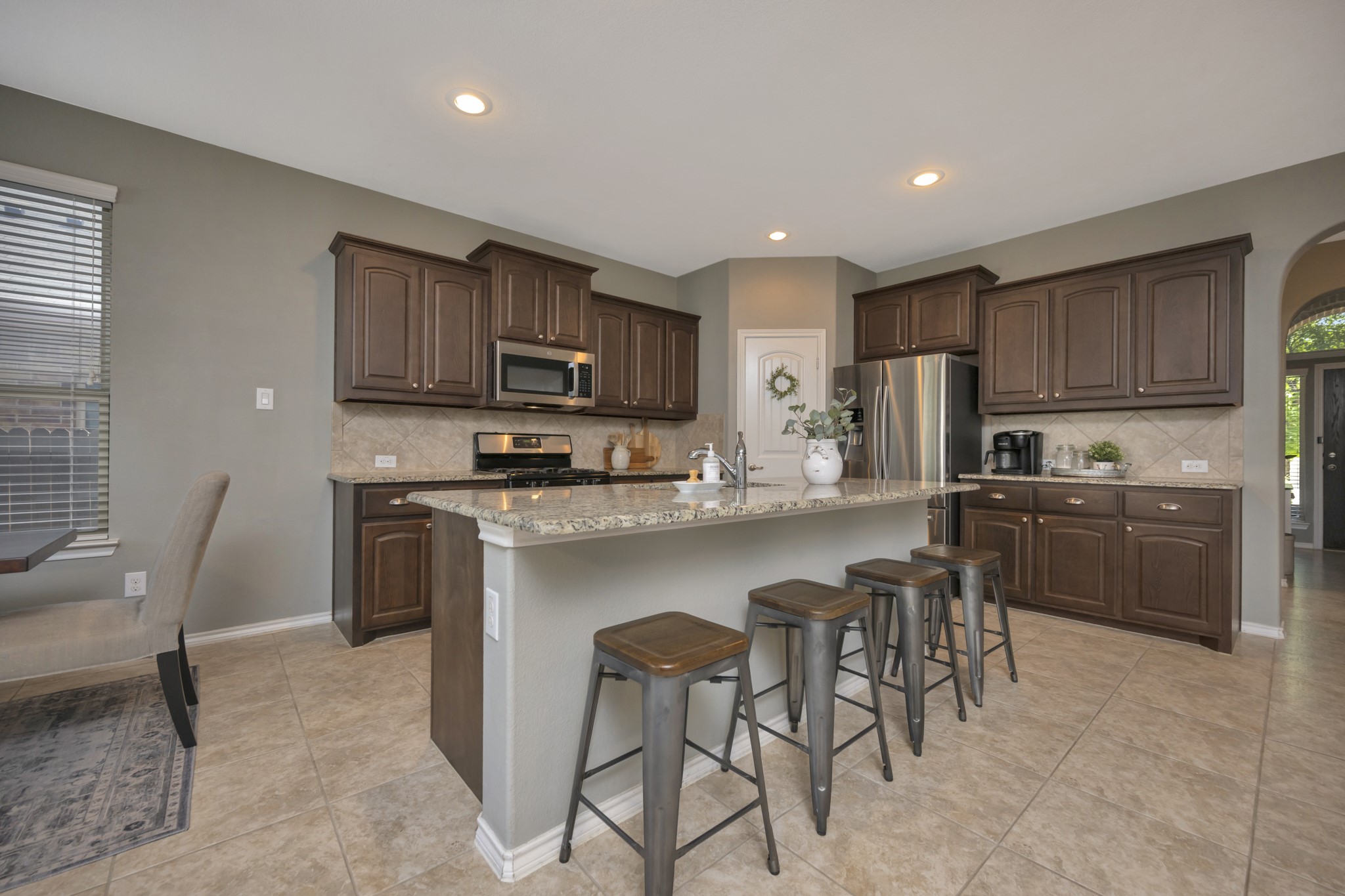 15716 Oak Pointe Drive