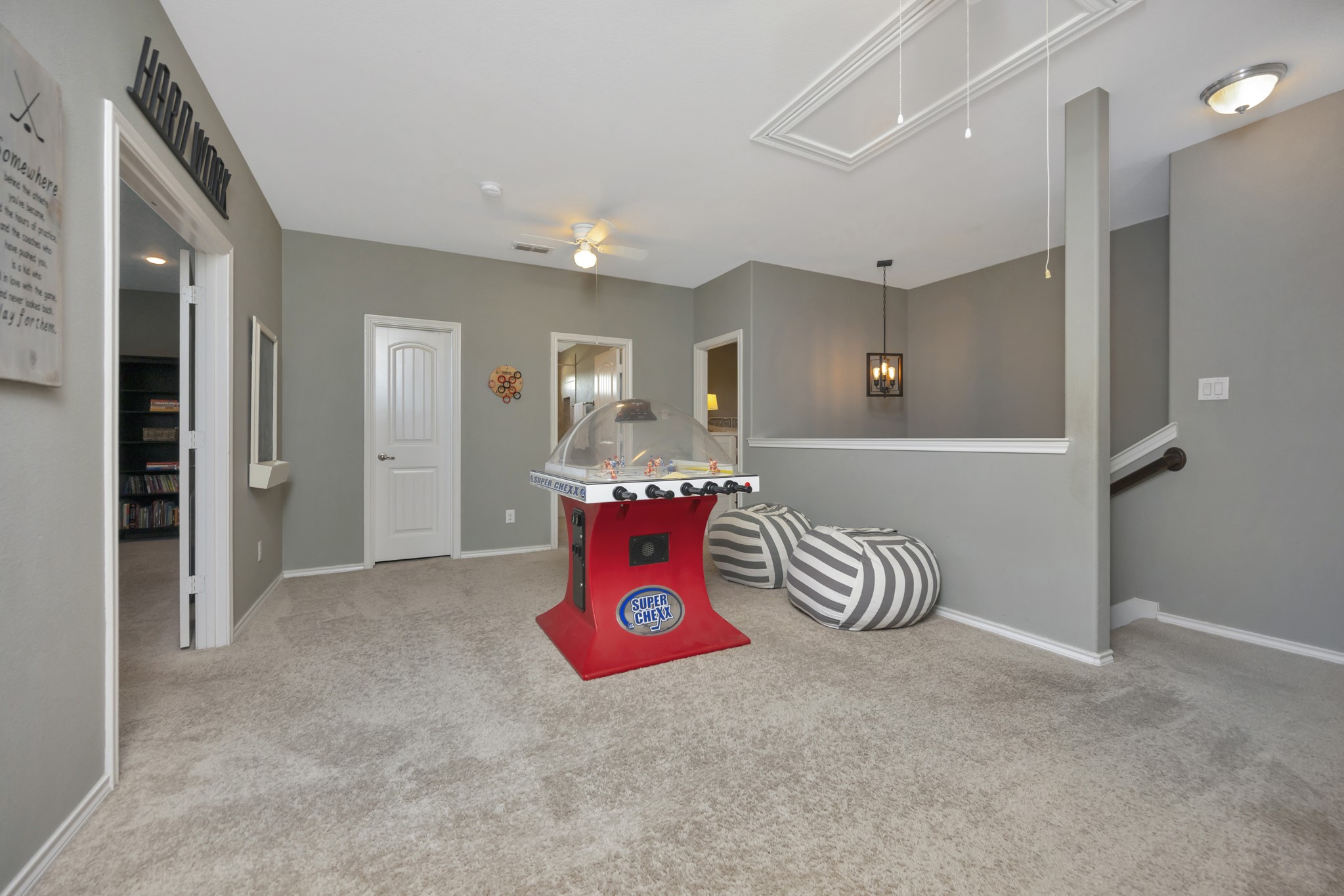15716 Oak Pointe Drive
