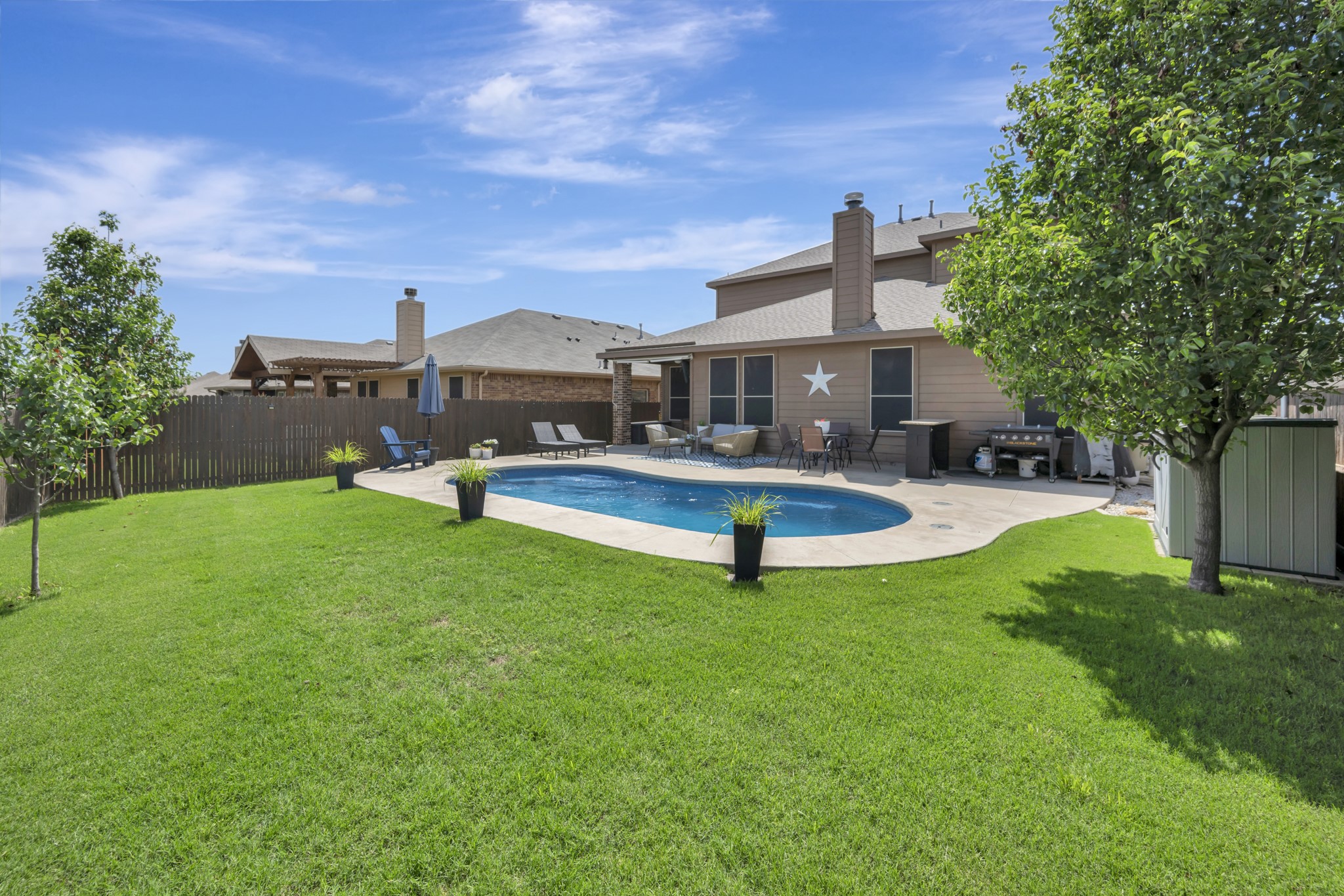 15716 Oak Pointe Drive