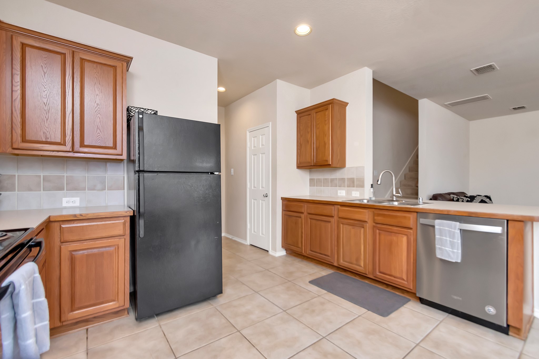 332 Mystic River Trail