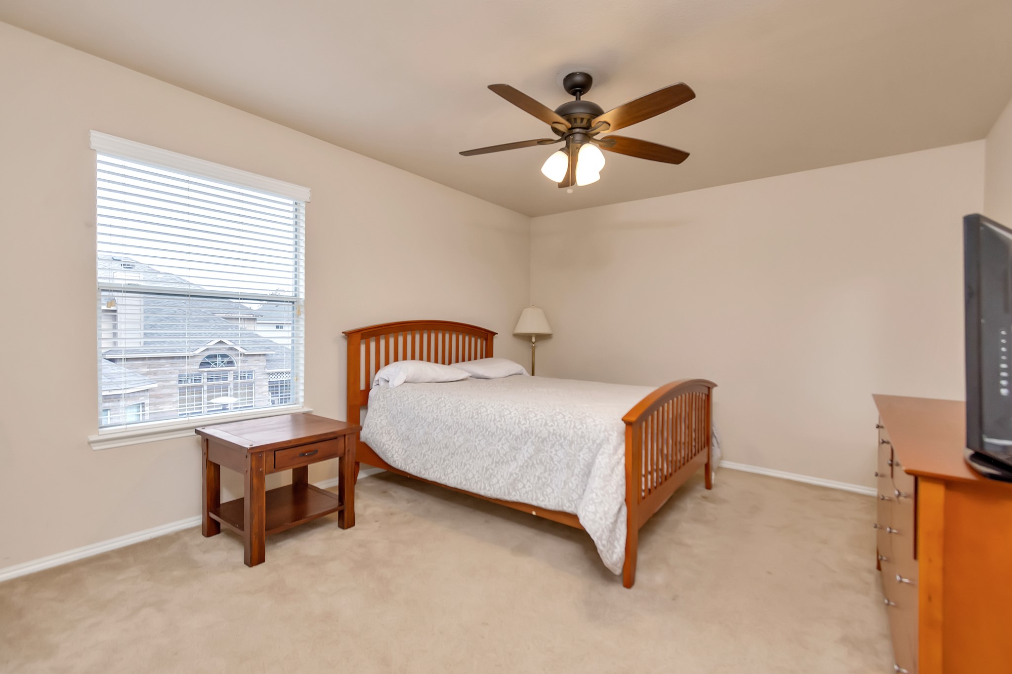 332 Mystic River Trail