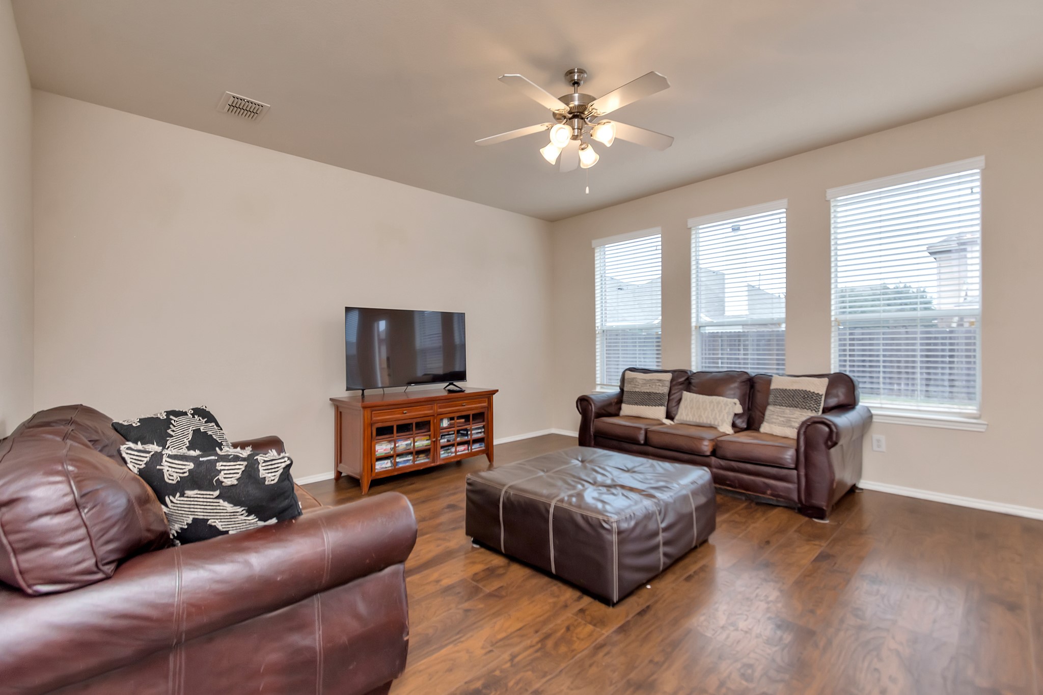 332 Mystic River Trail