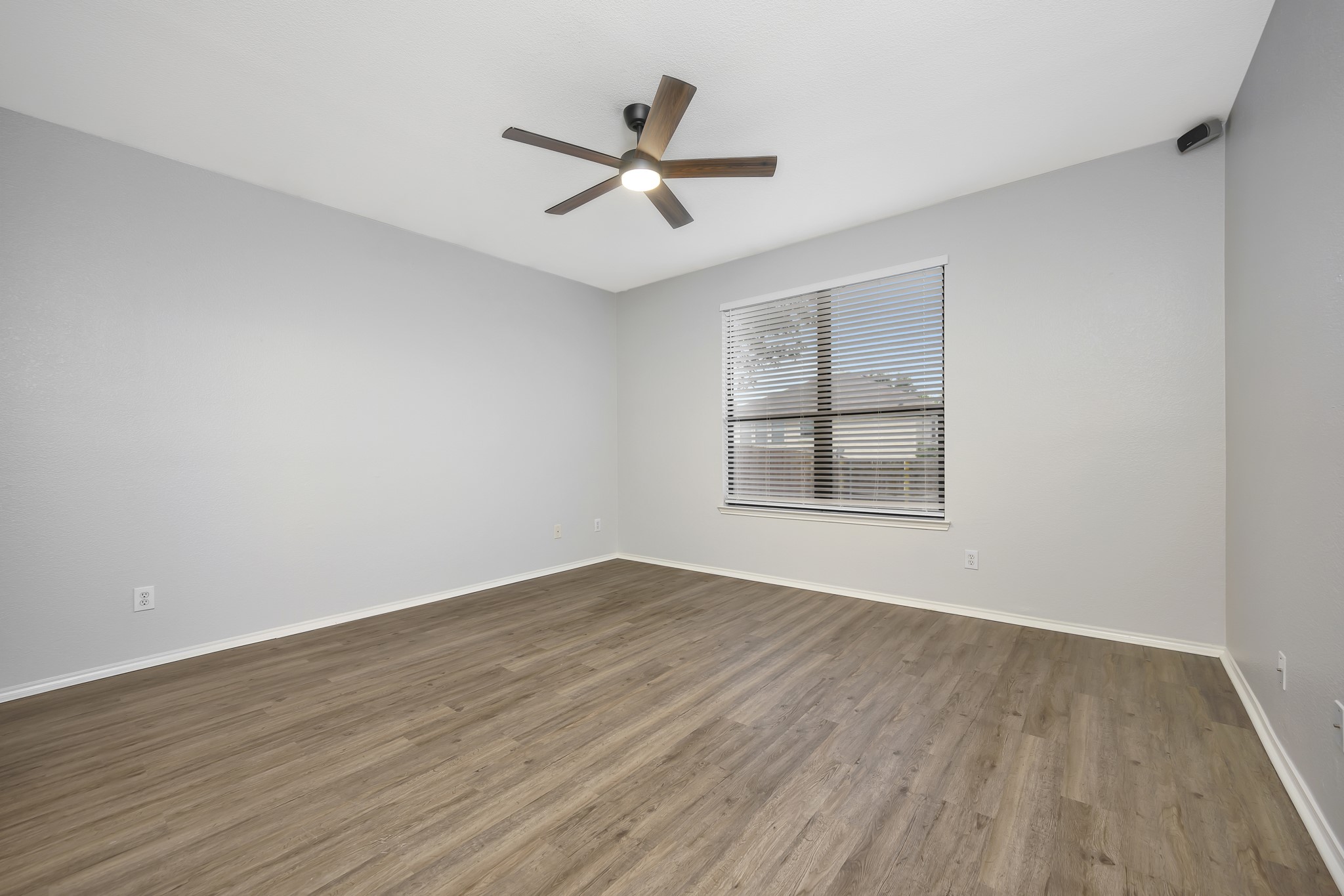 4144 Capstone Drive