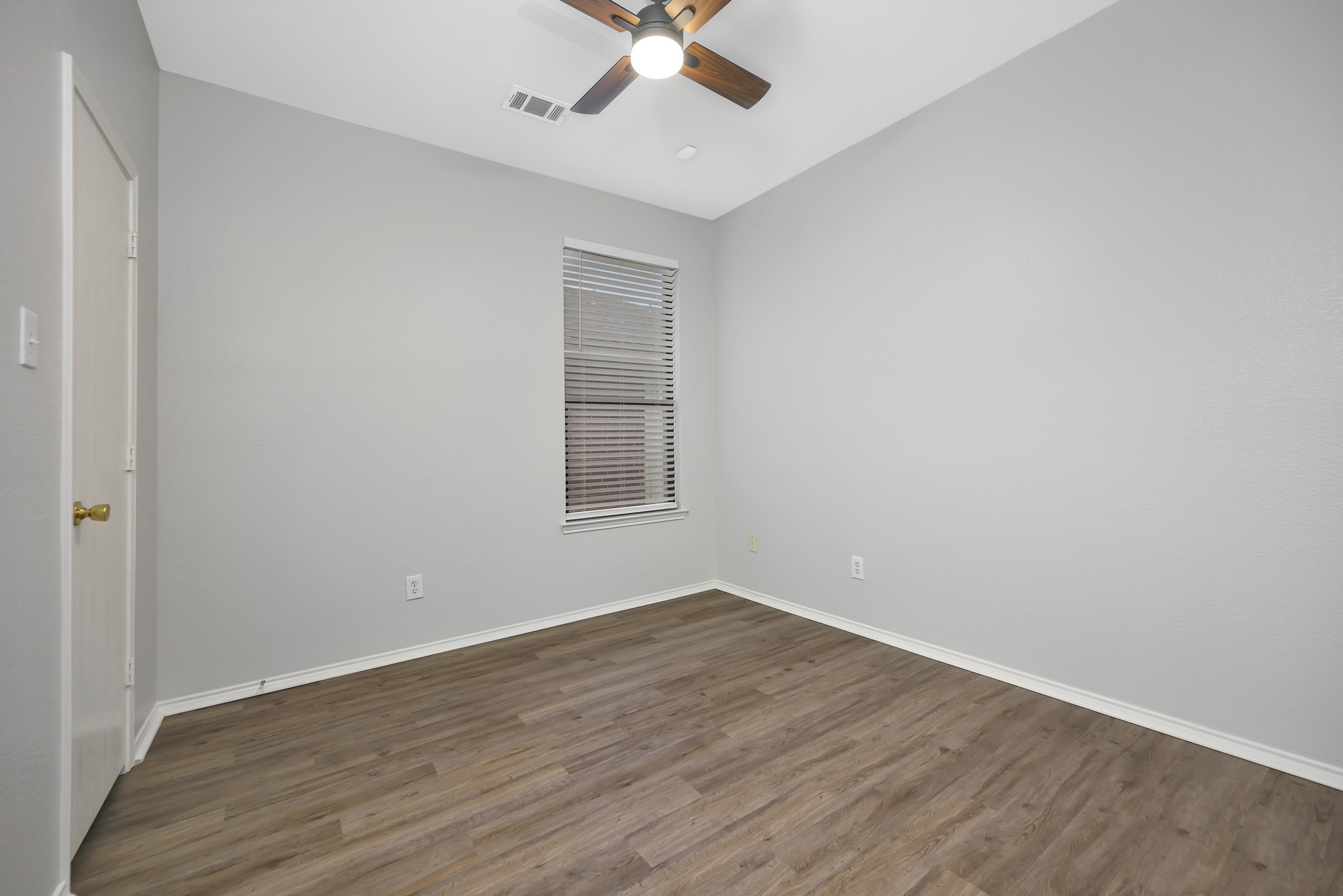 4144 Capstone Drive