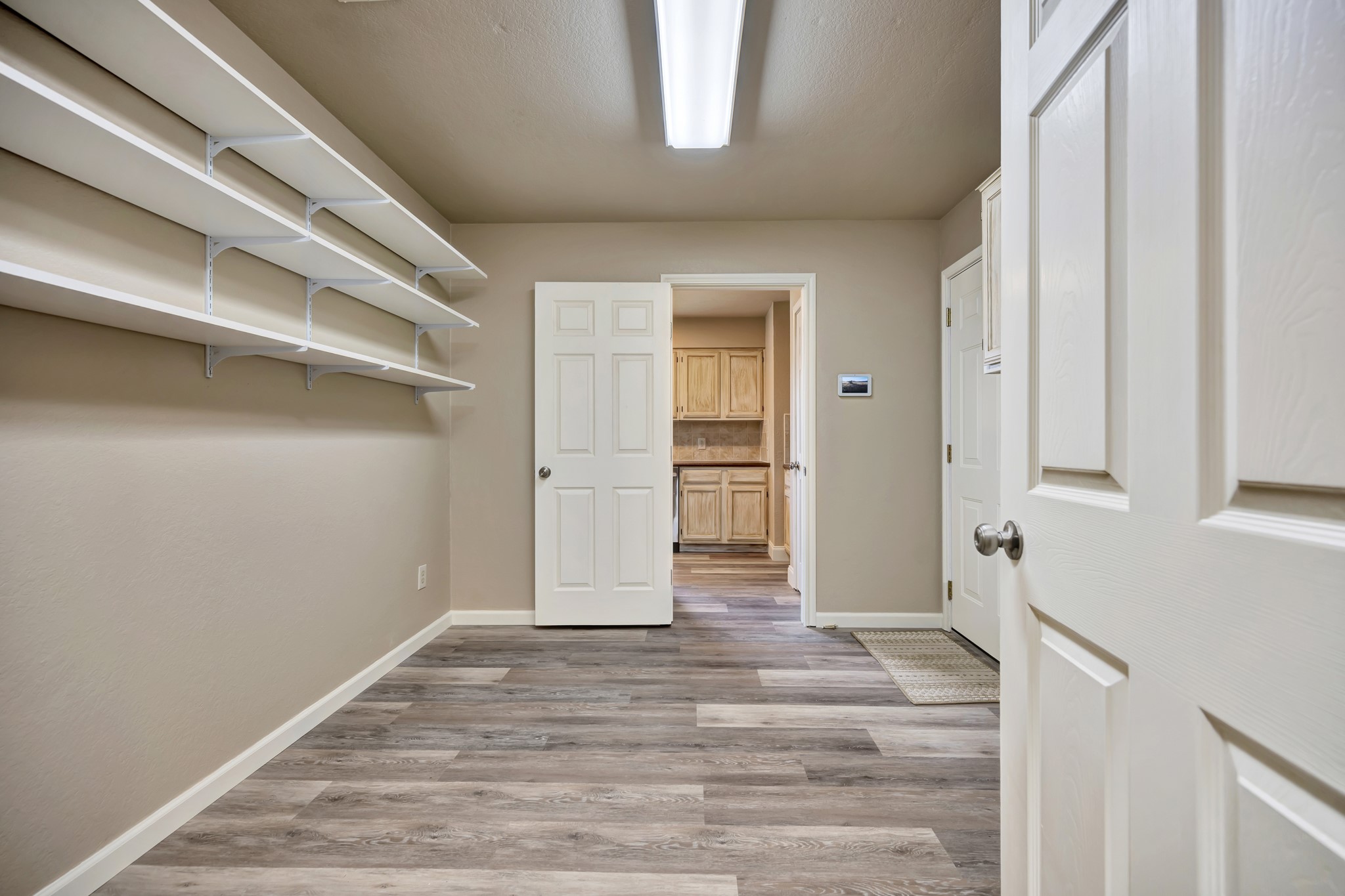 4729 Oarlock Drive