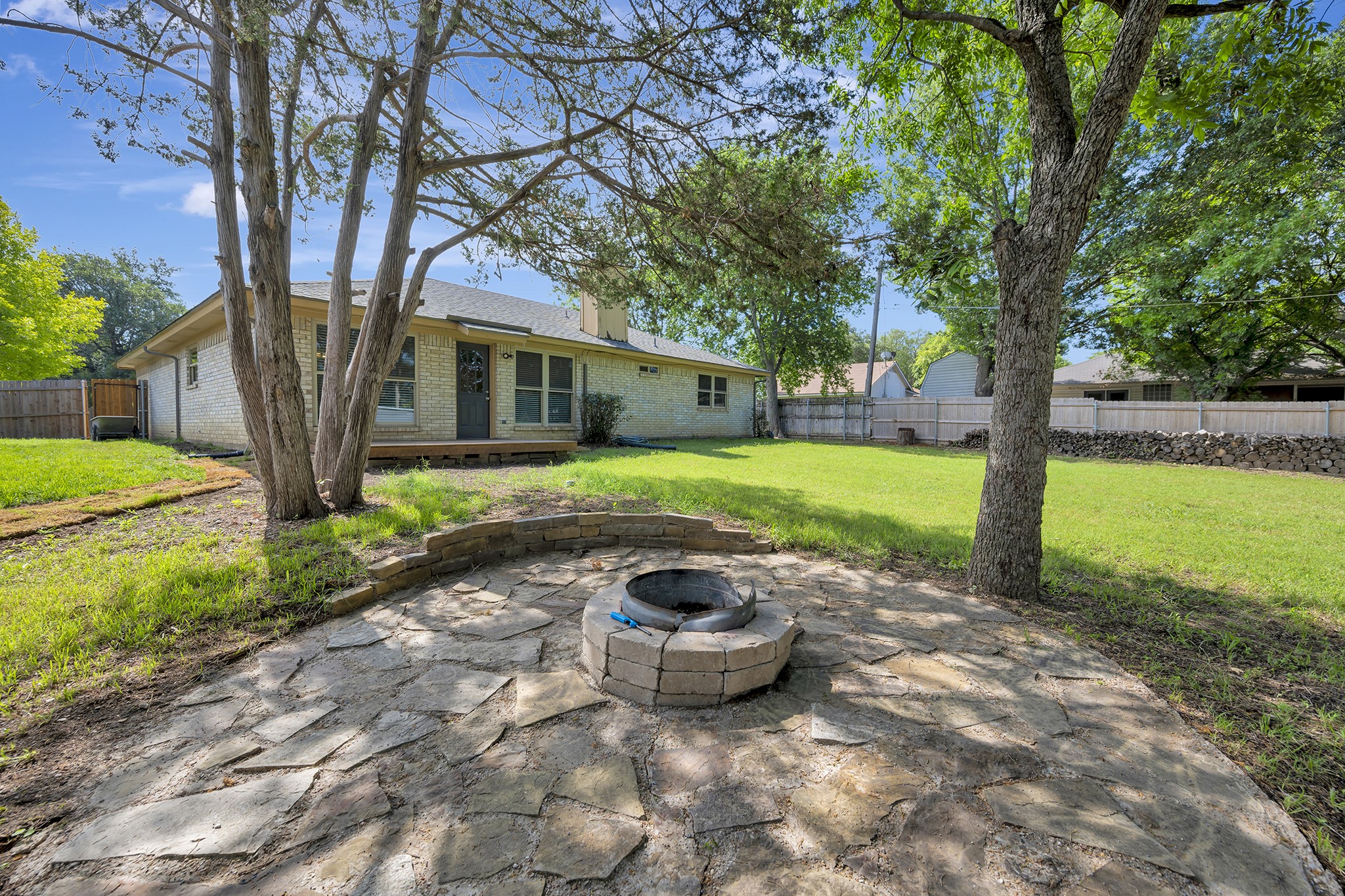 4729 Oarlock Drive