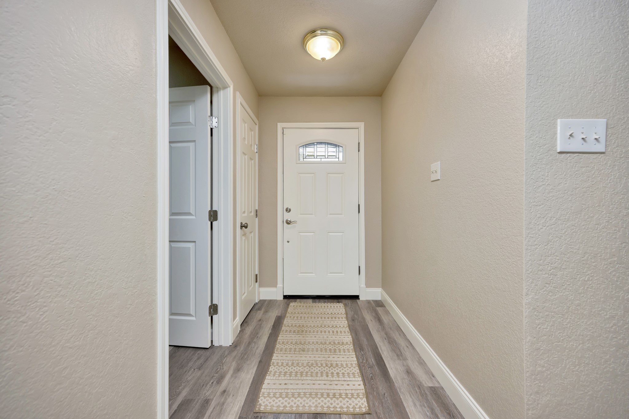 4729 Oarlock Drive