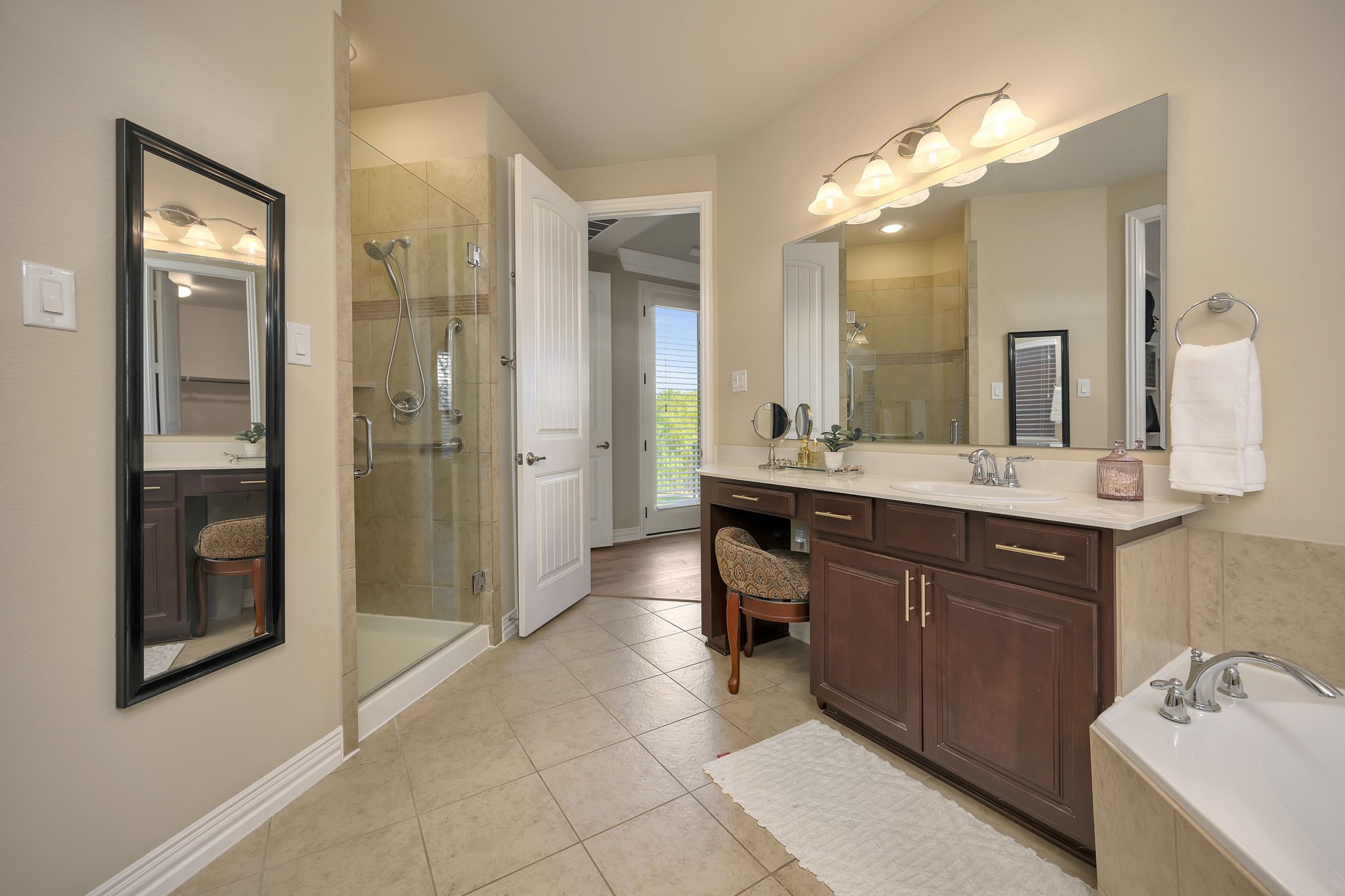 1133 Bentley Drive