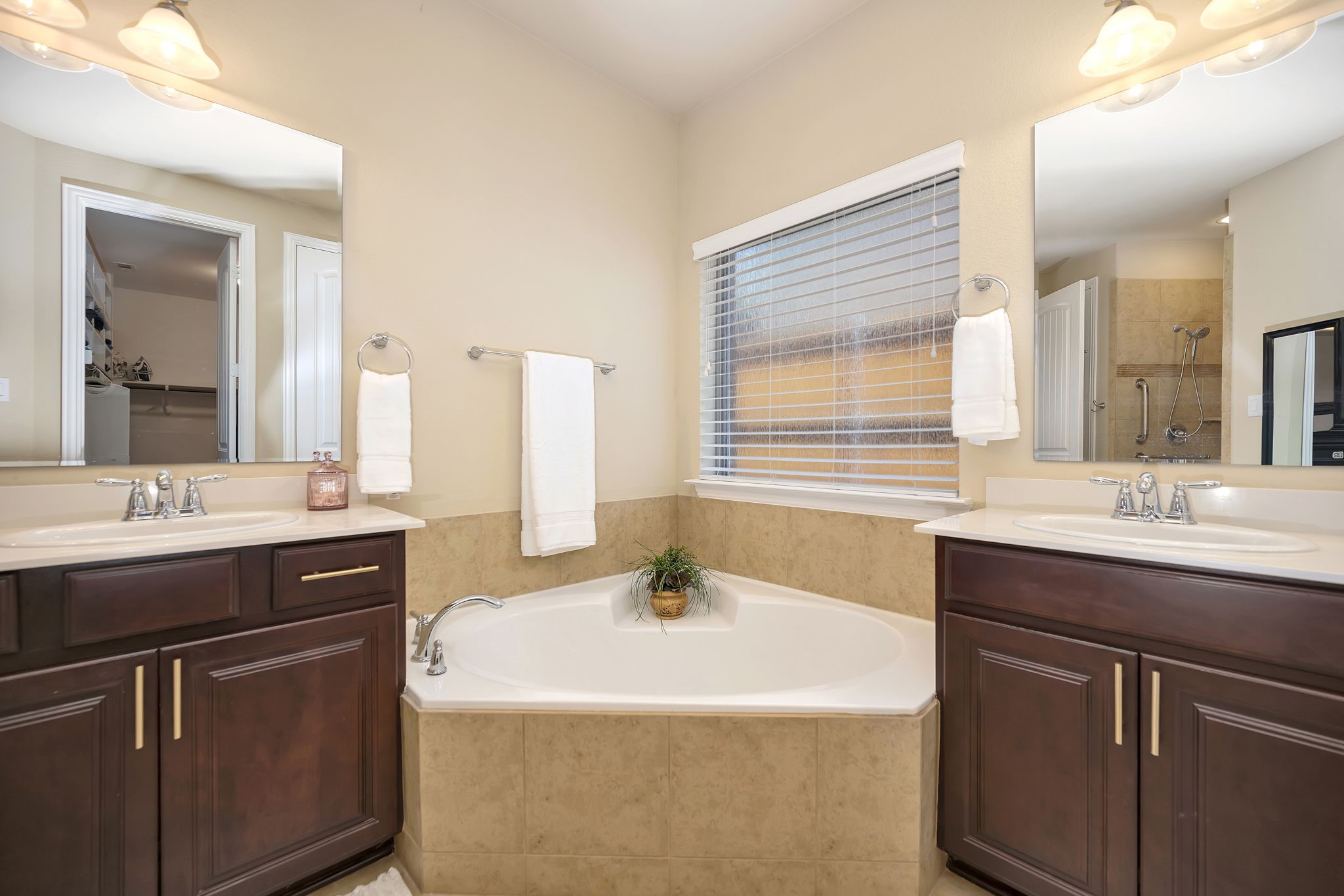 1133 Bentley Drive