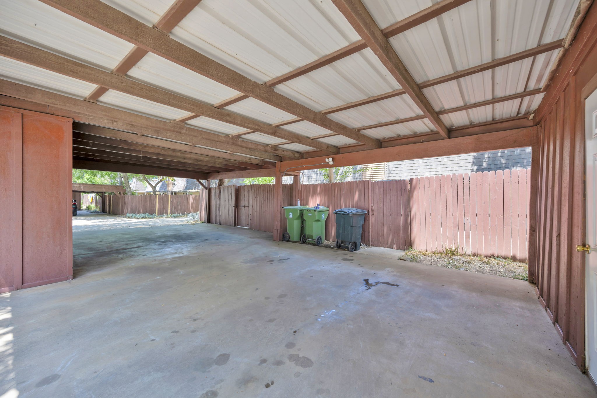 7608 Bridges Avenue