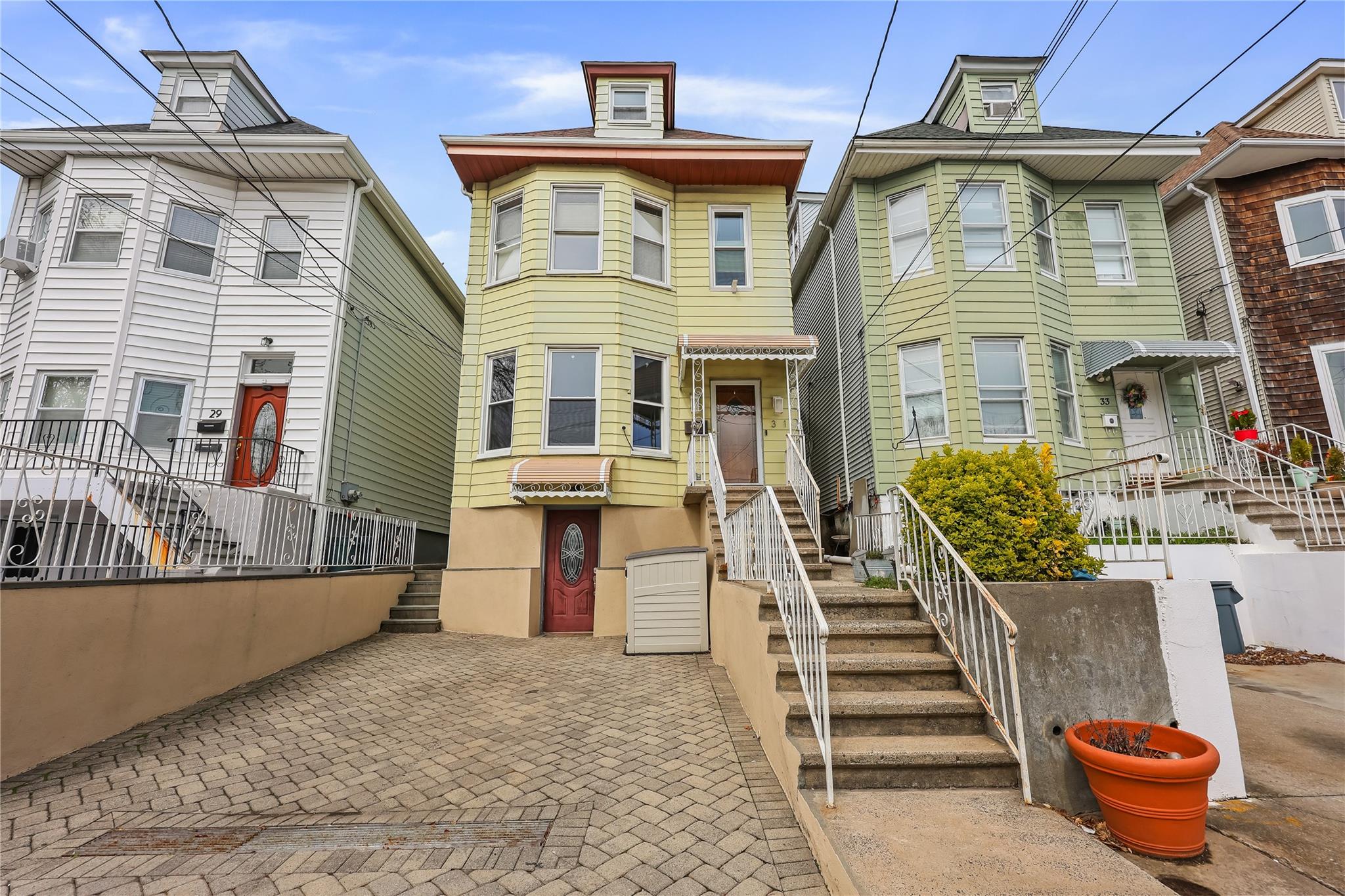 31 Glover Avenue