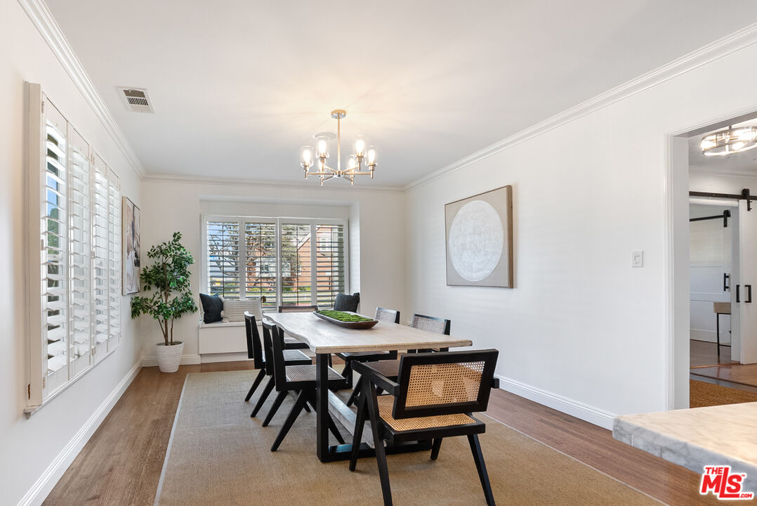 4180 Mount Vernon Dr