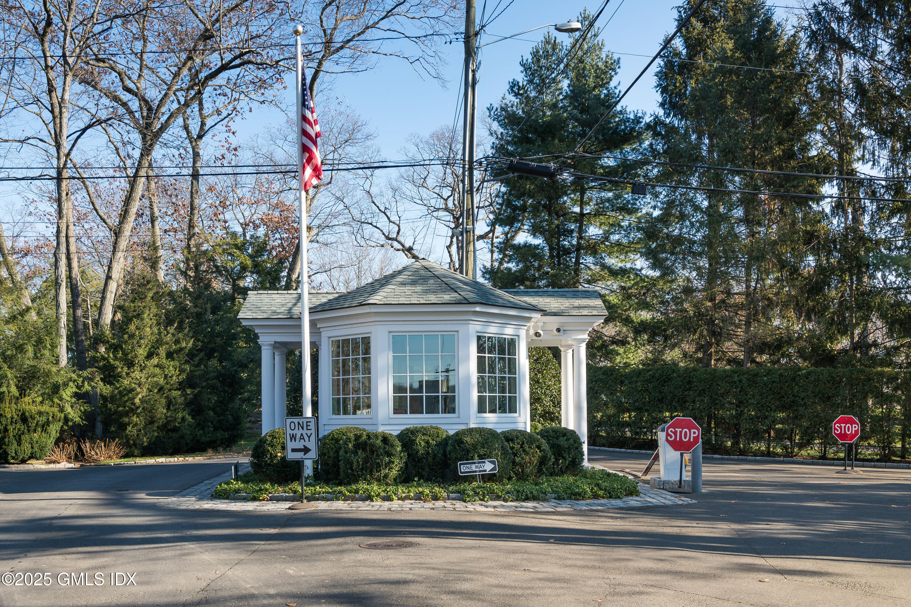 2 Vista Drive