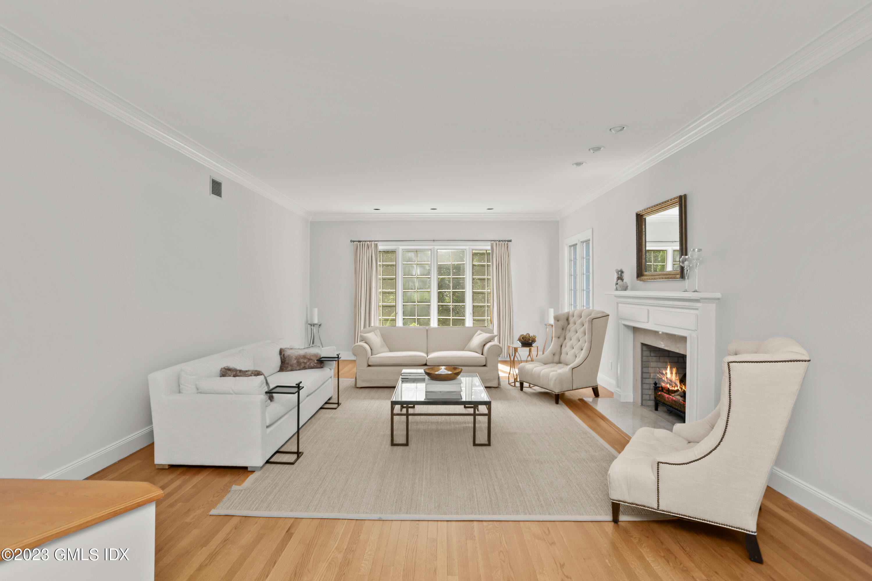 4 Mountain Laurel Drive