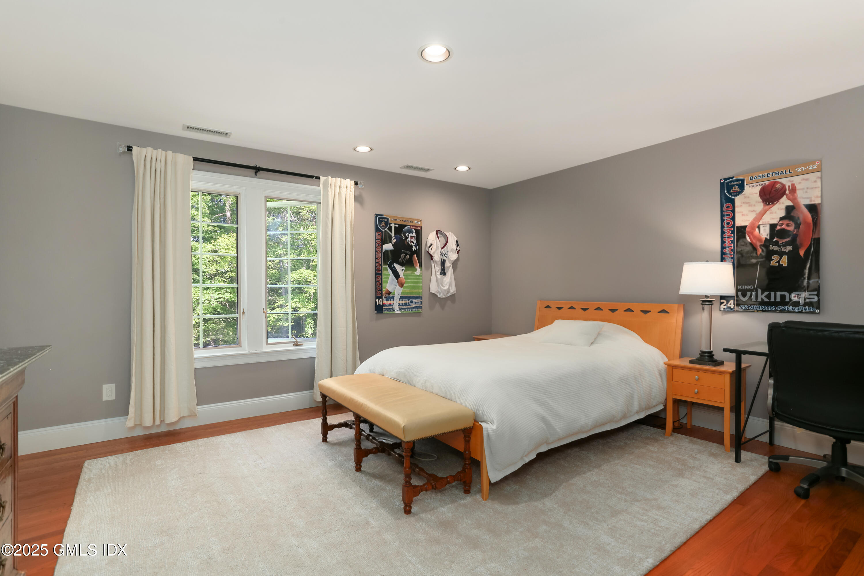 4 Mountain Laurel Drive