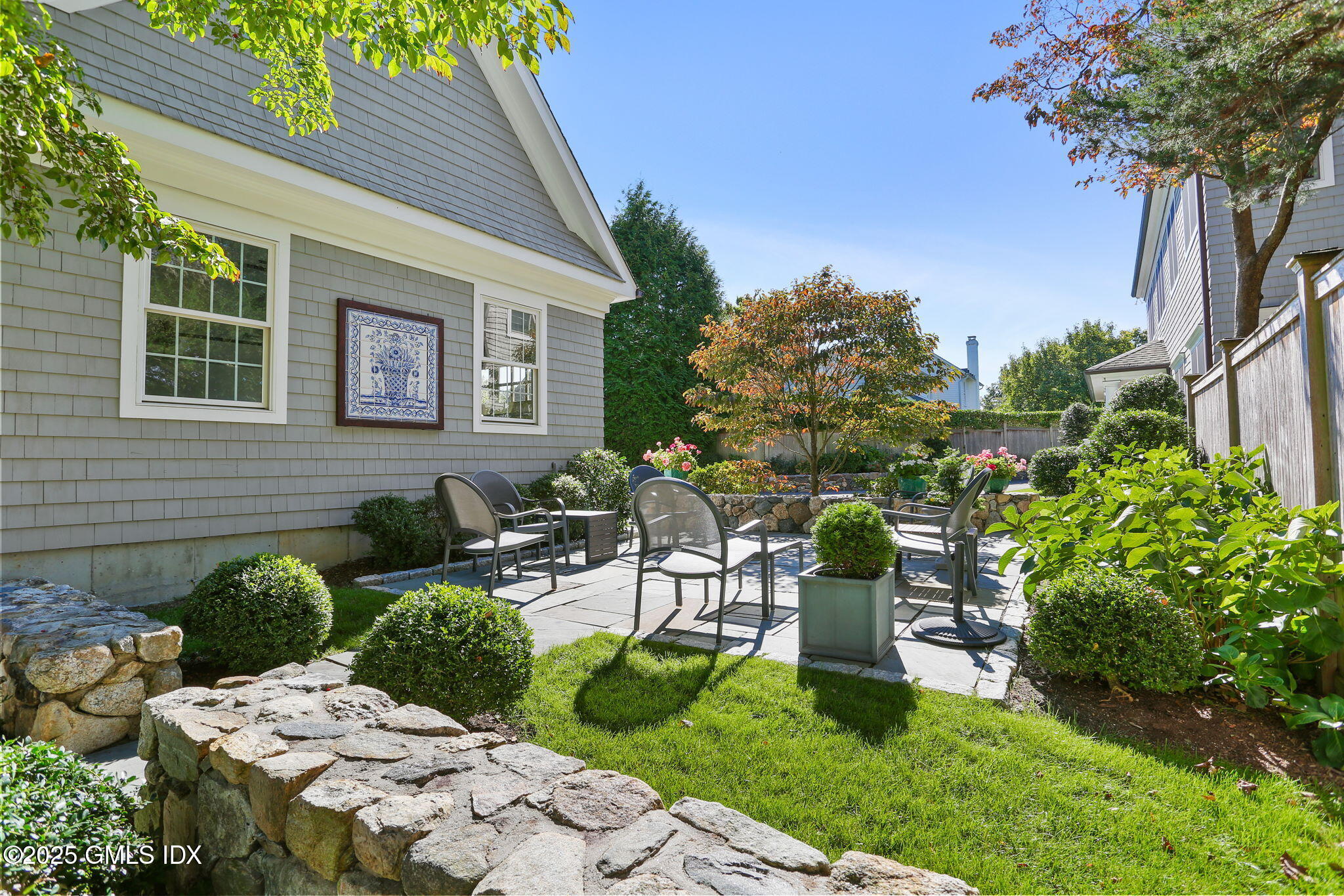 1 Prescott Lane