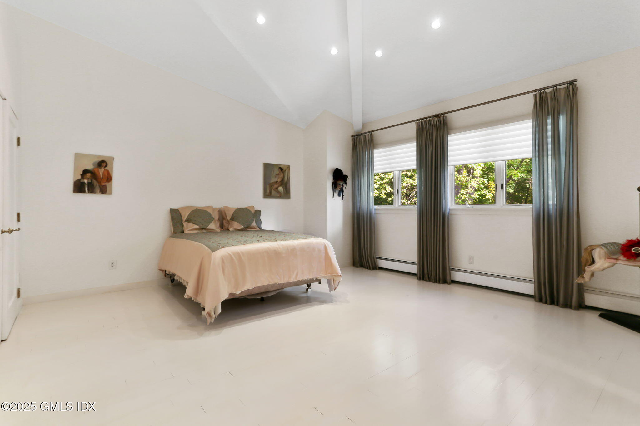 43 Sterling Road, Greenwich