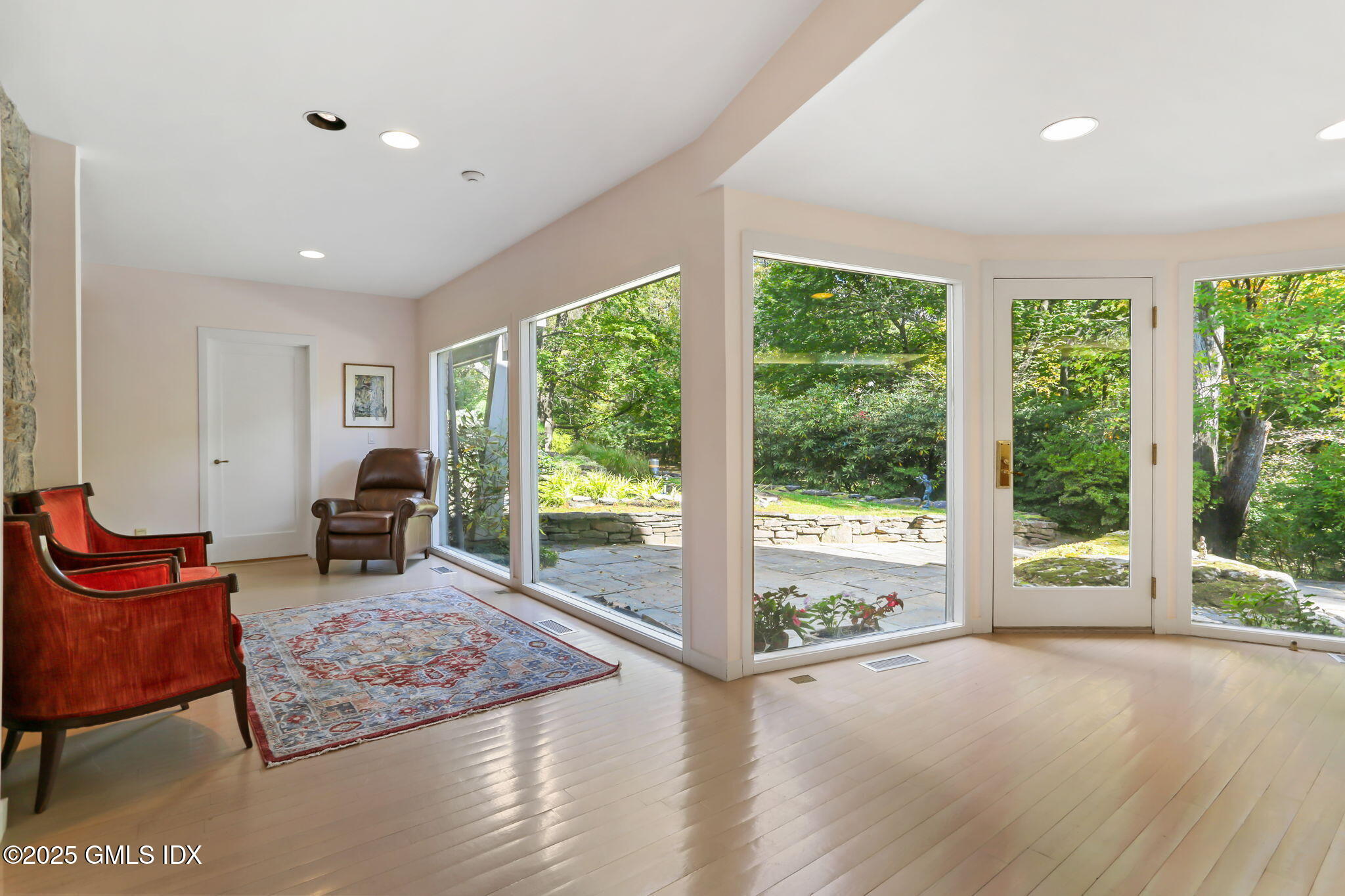 43 Sterling Road, Greenwich