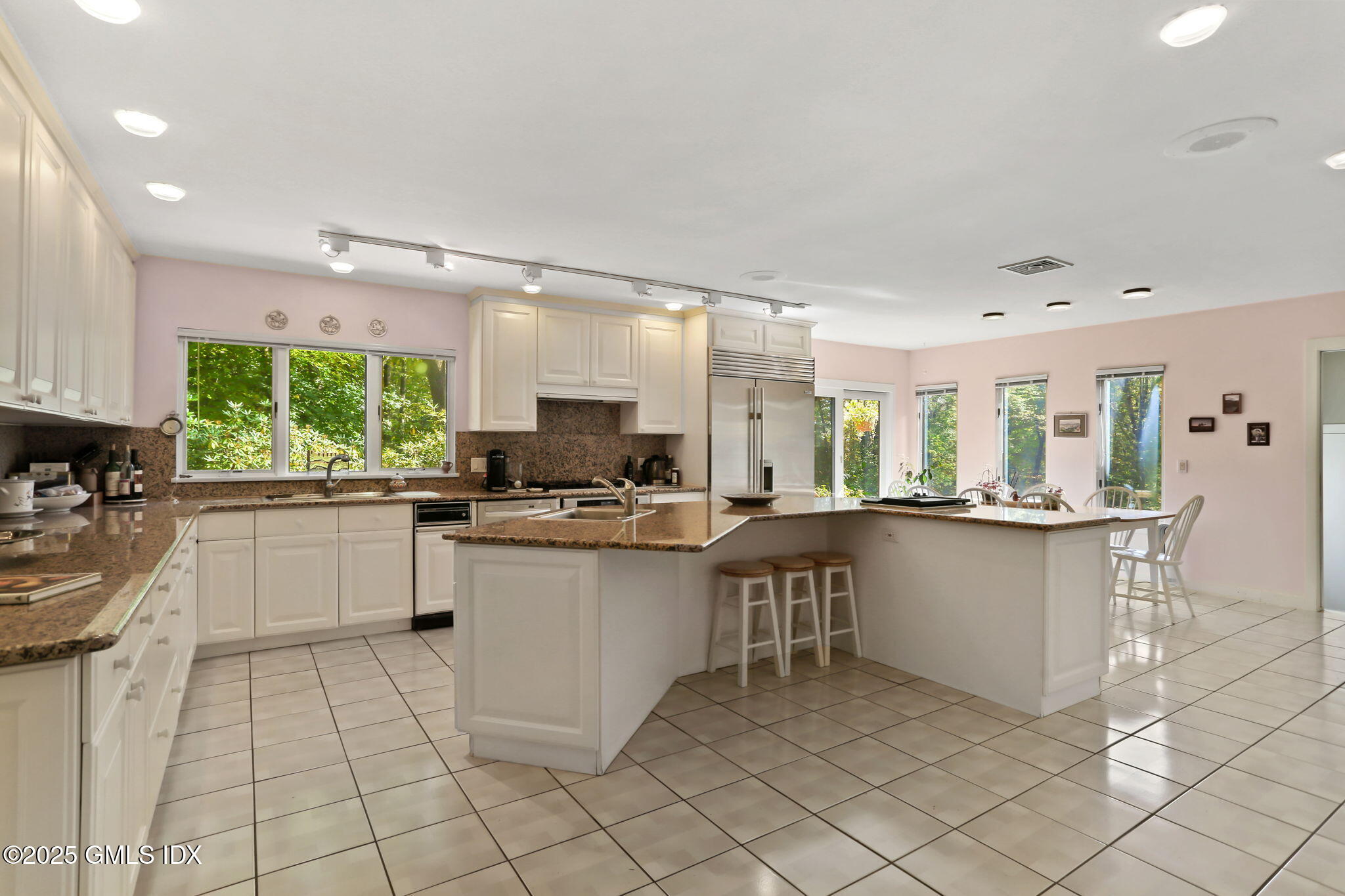 43 Sterling Road, Greenwich