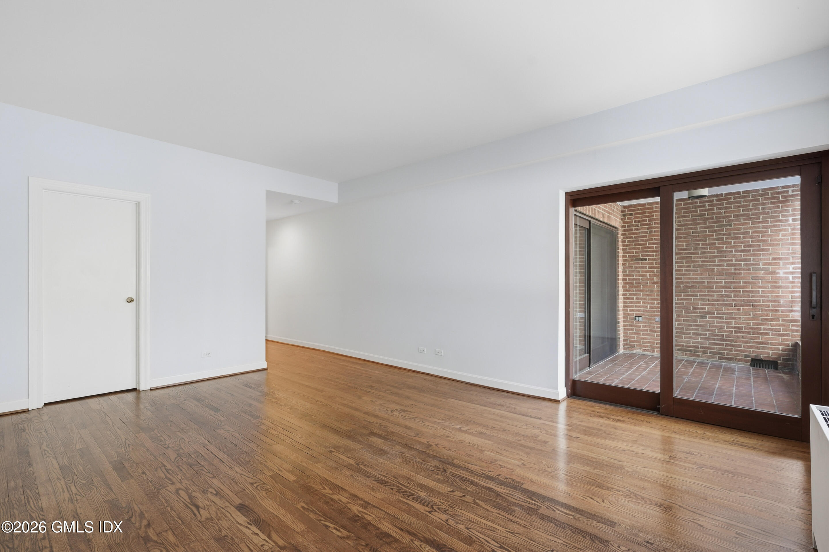 1 Milbank Avenue 1A