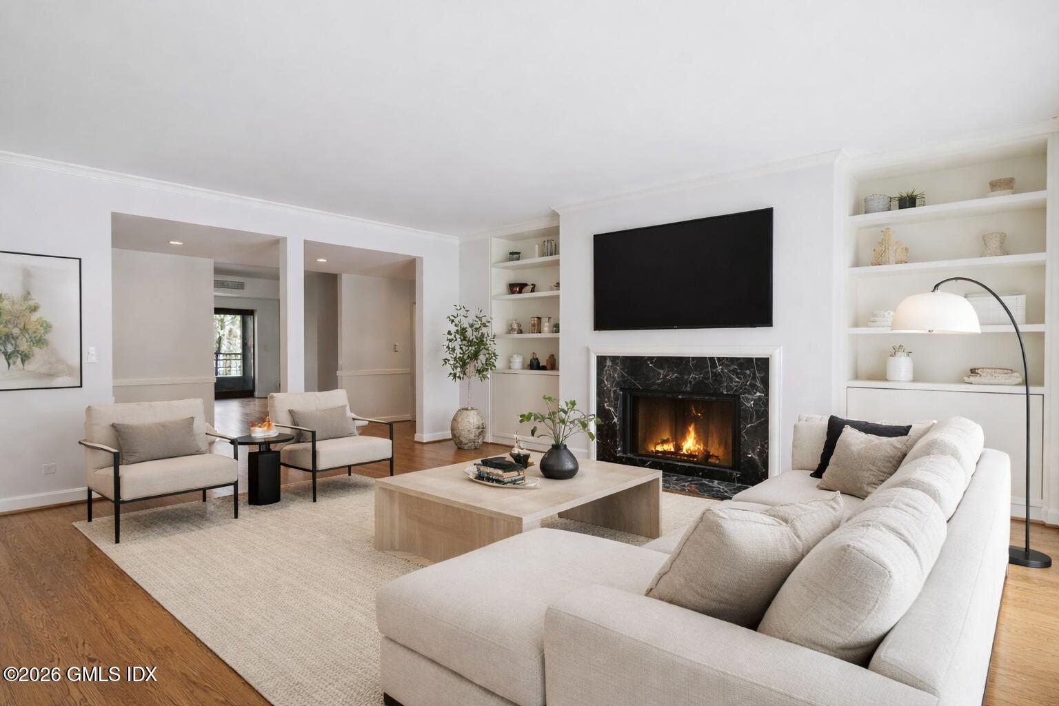 1 Milbank Avenue 1A