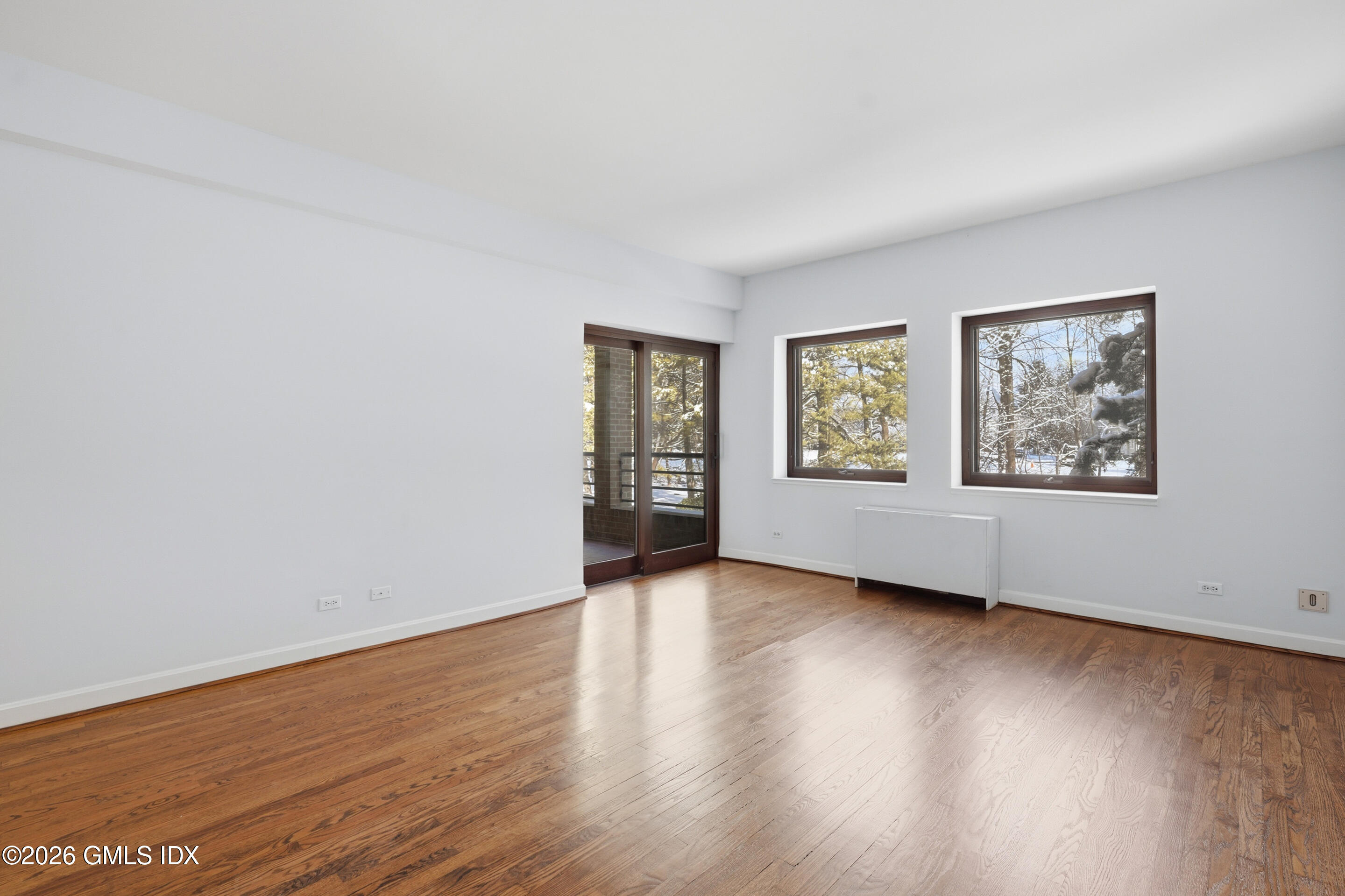 1 Milbank Avenue 1A