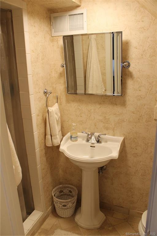 102 Halstead Avenue 2