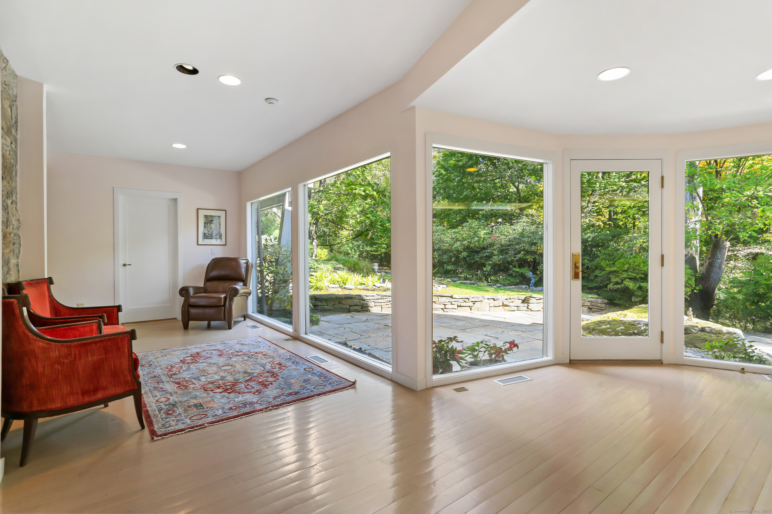 43 Sterling Road