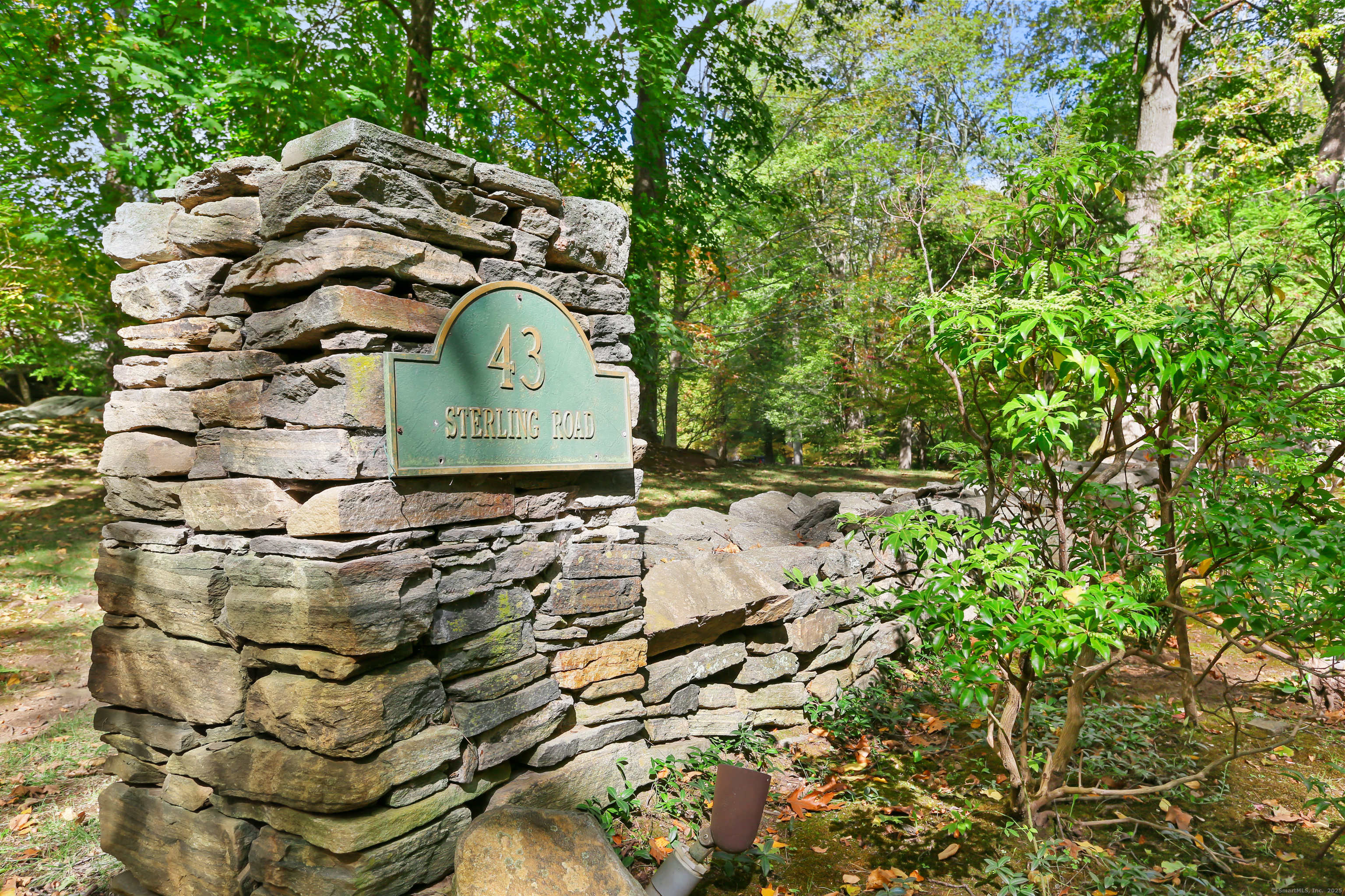 43 Sterling Road
