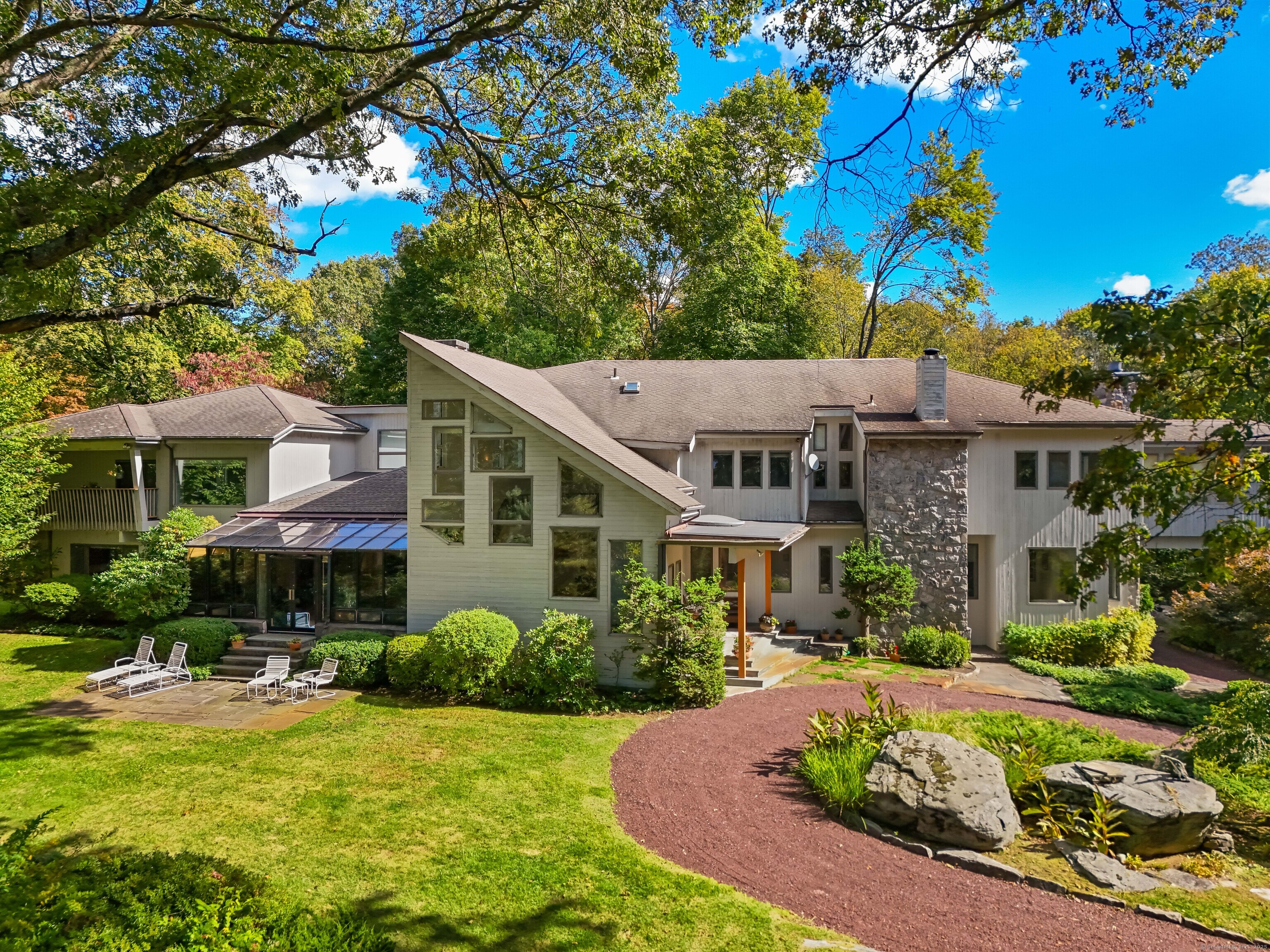 43 Sterling Road