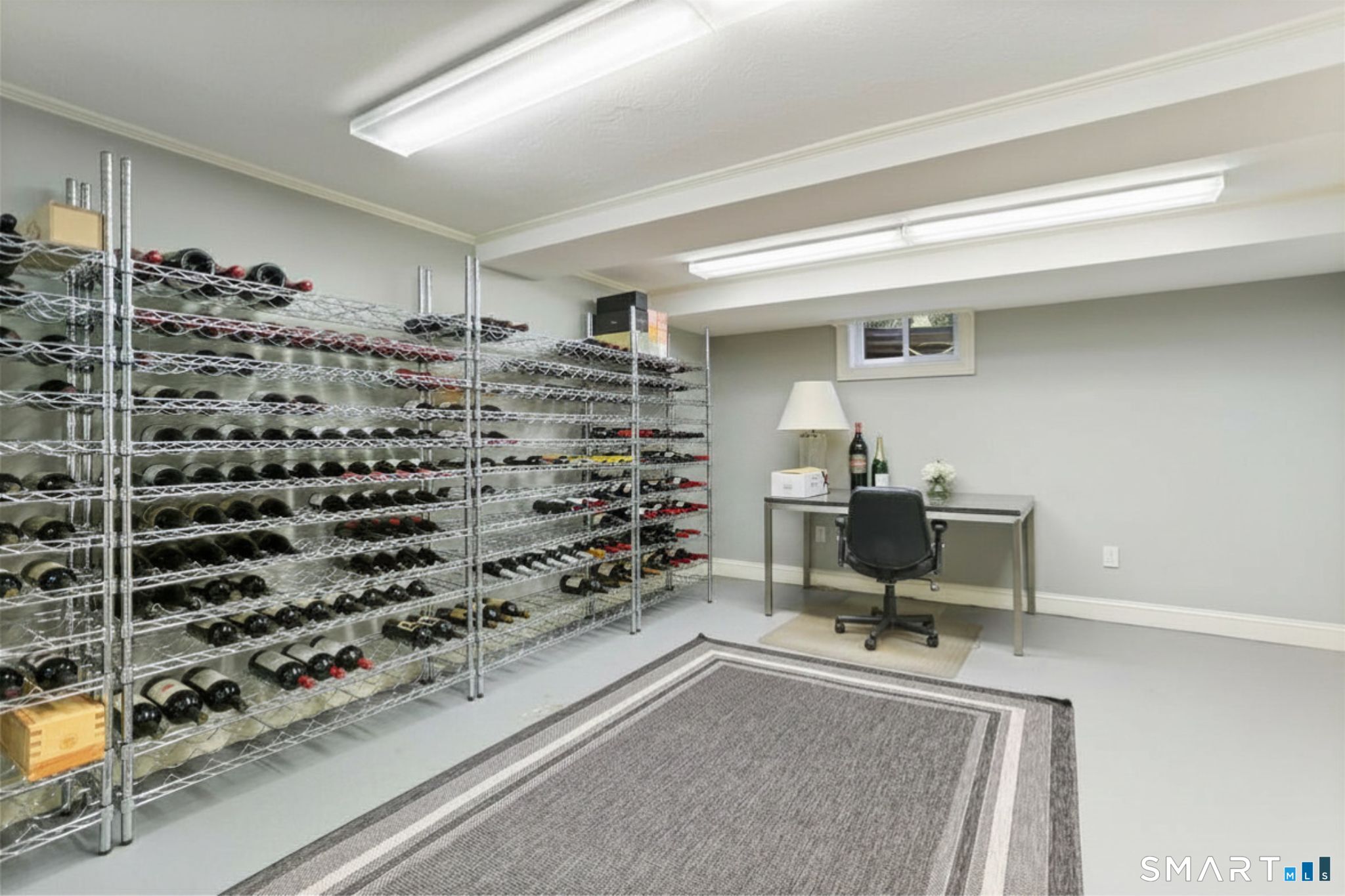 25 Lakewood Circle North